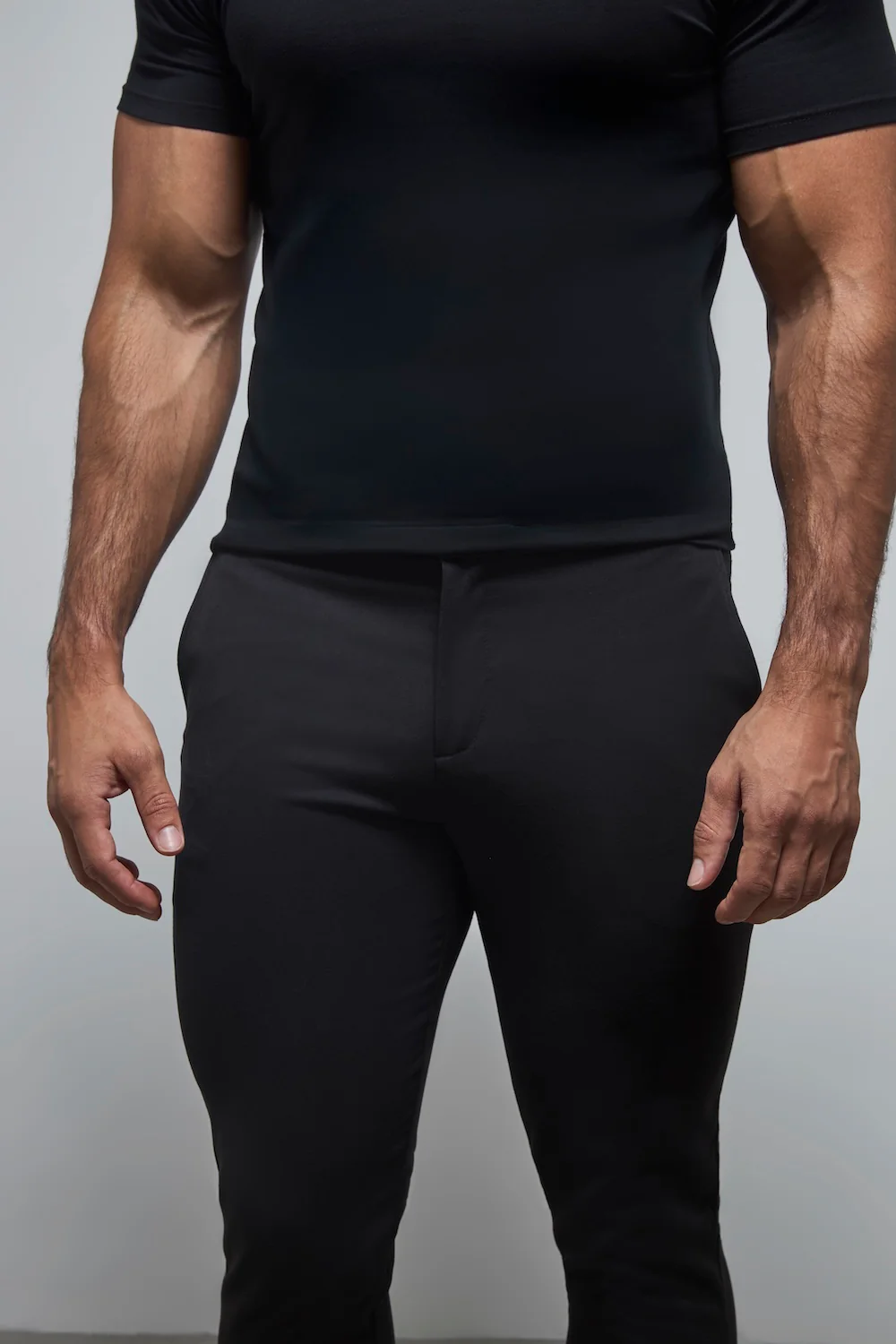 365 Trousers in Black - Image 3