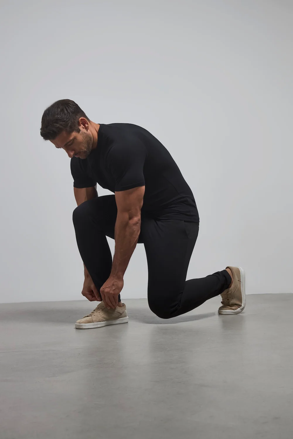 365 Trousers in Black - Image 6