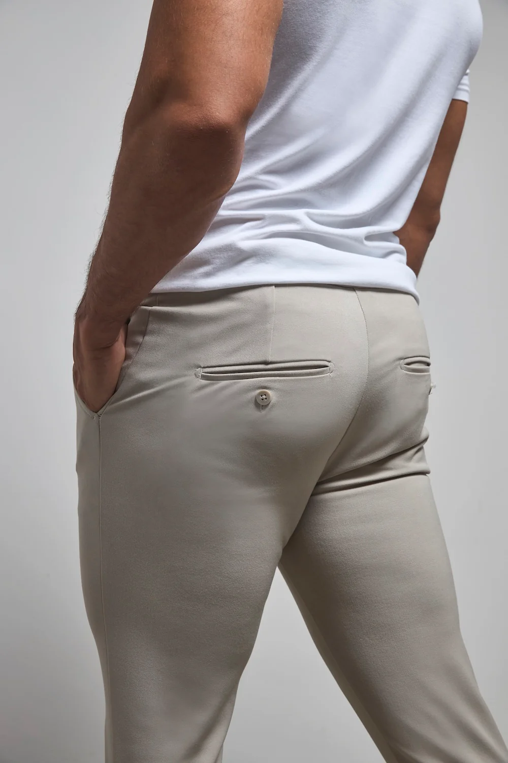 365 Trousers in Sand - Image 5