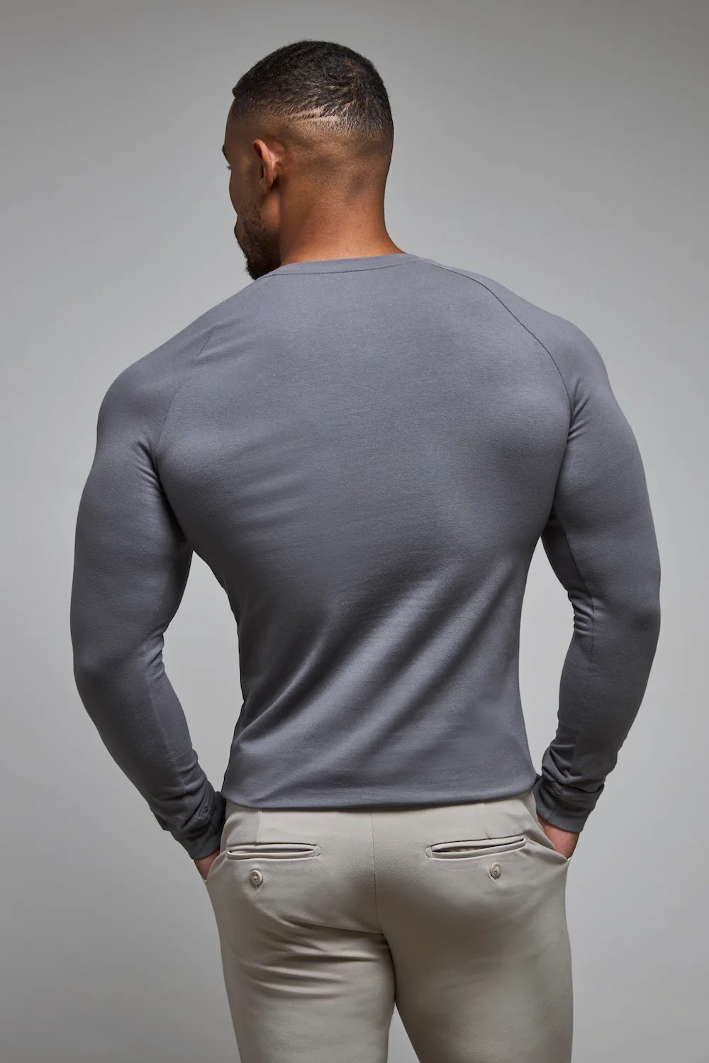 Muscle Fit Long Sleeve T-Shirt in Charcoal - Image 6