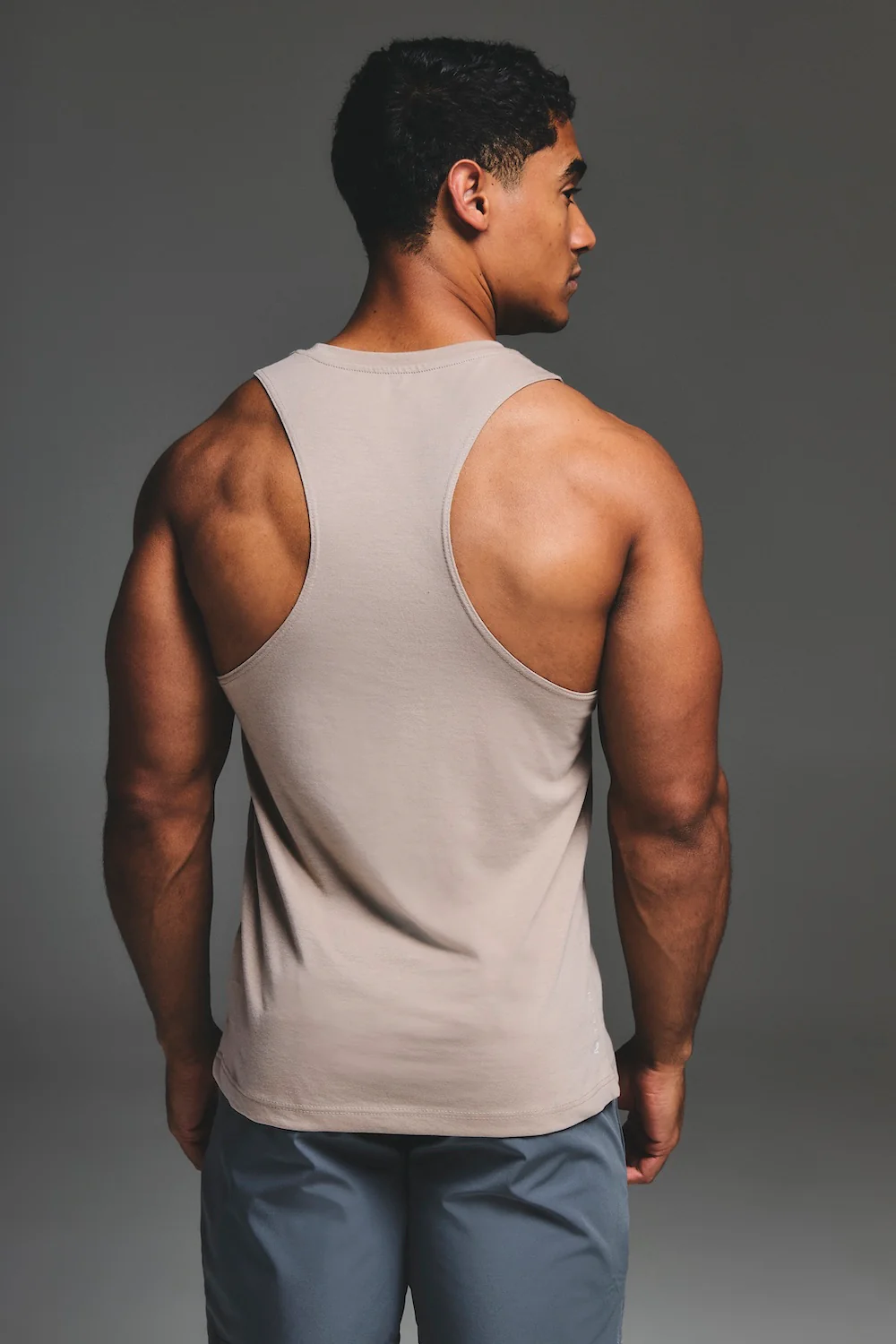 Essential Training Vest in Sand - Image 6