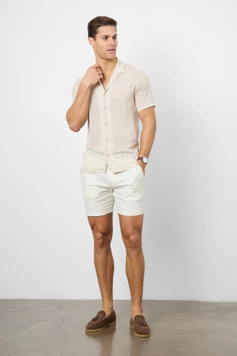 Printed Shirt in Neutral Chevron - Image 2