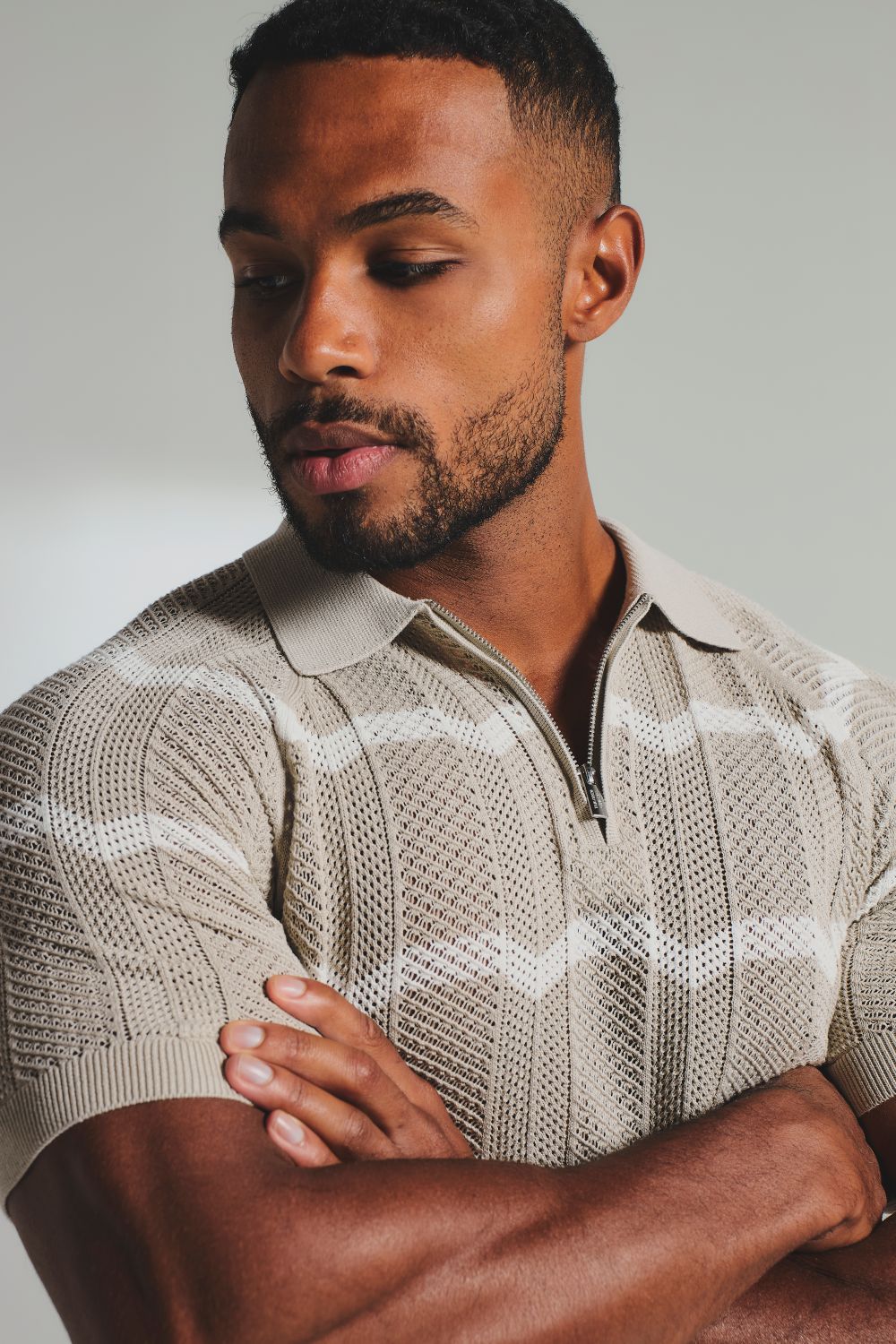 Chevron Textured Knitted Zip Neck Polo Shirt in Stone and Chalk - Image 5