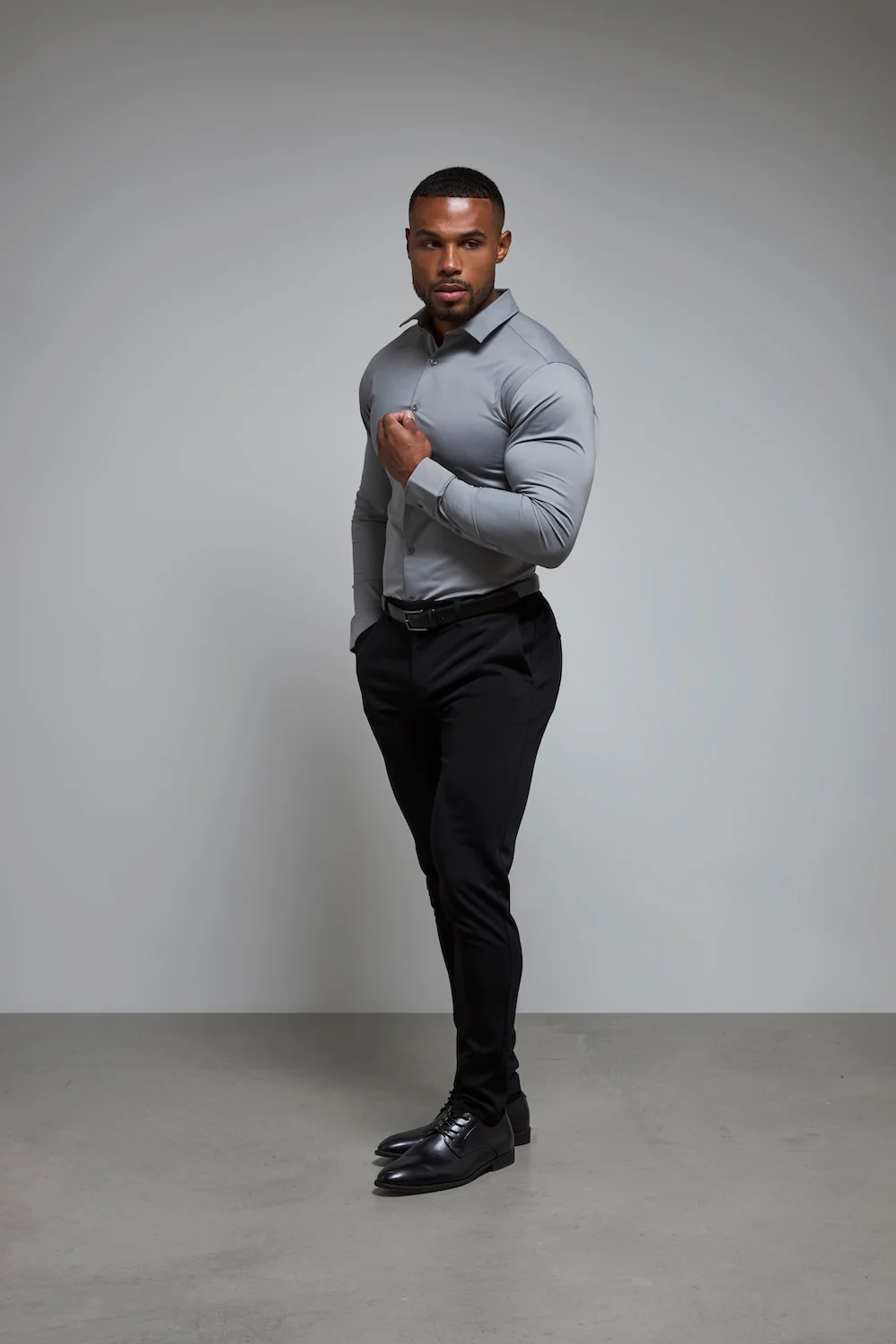 Muscle Fit Dress Shirt in Grey - Image 3