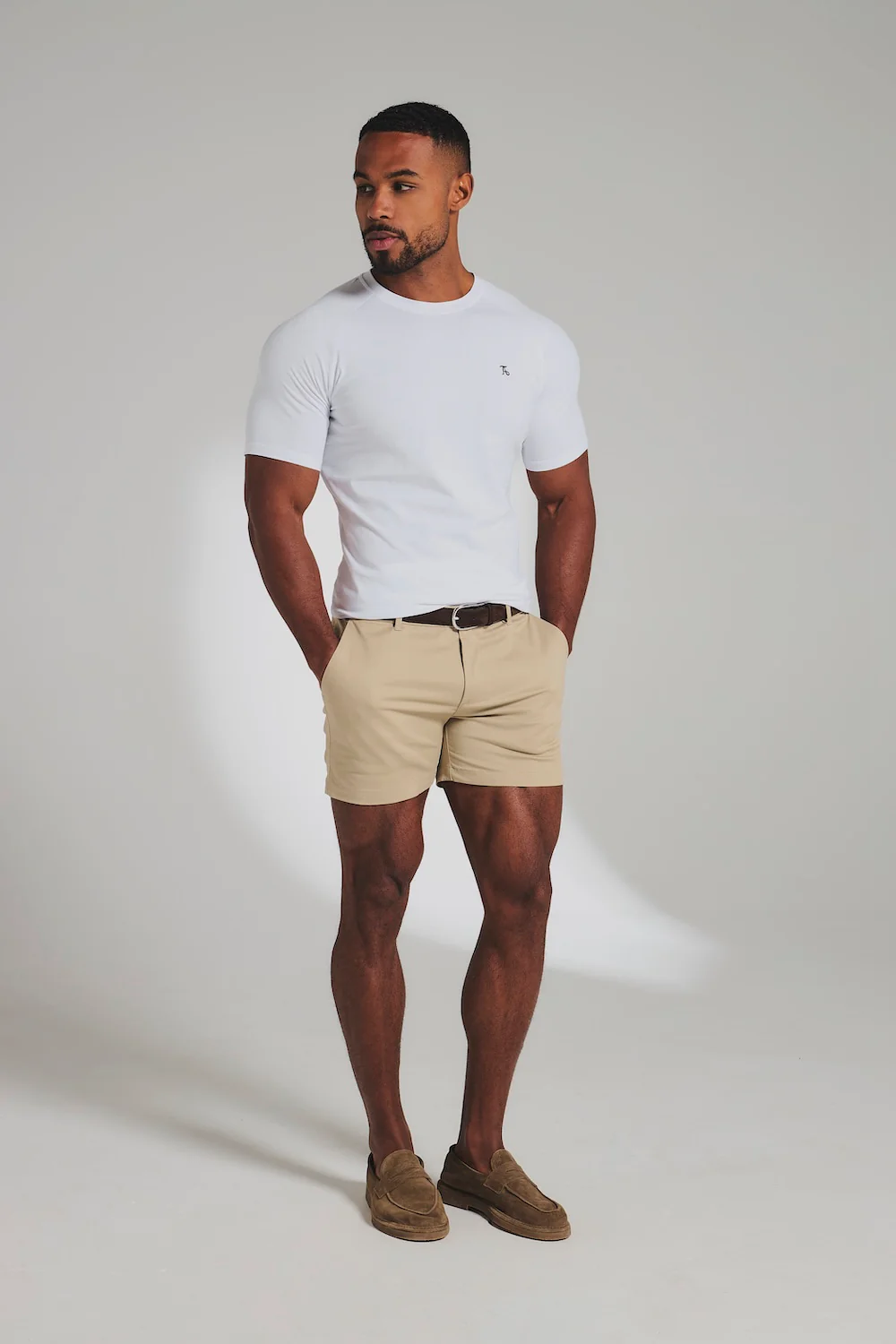 Muscle Fit T-Shirt in White - Image 3