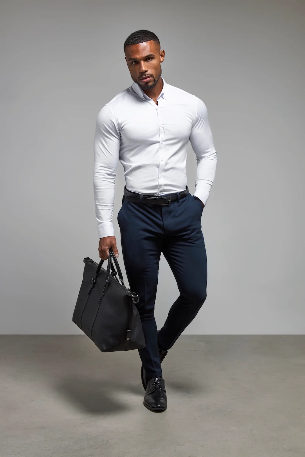 Muscle Fit Essential Trousers in Navy - Image 2