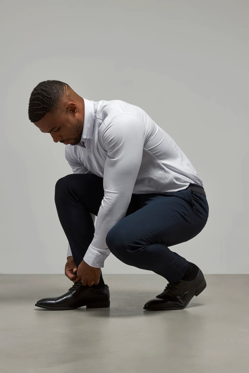 Muscle Fit Essential Trousers in Navy - Image 6