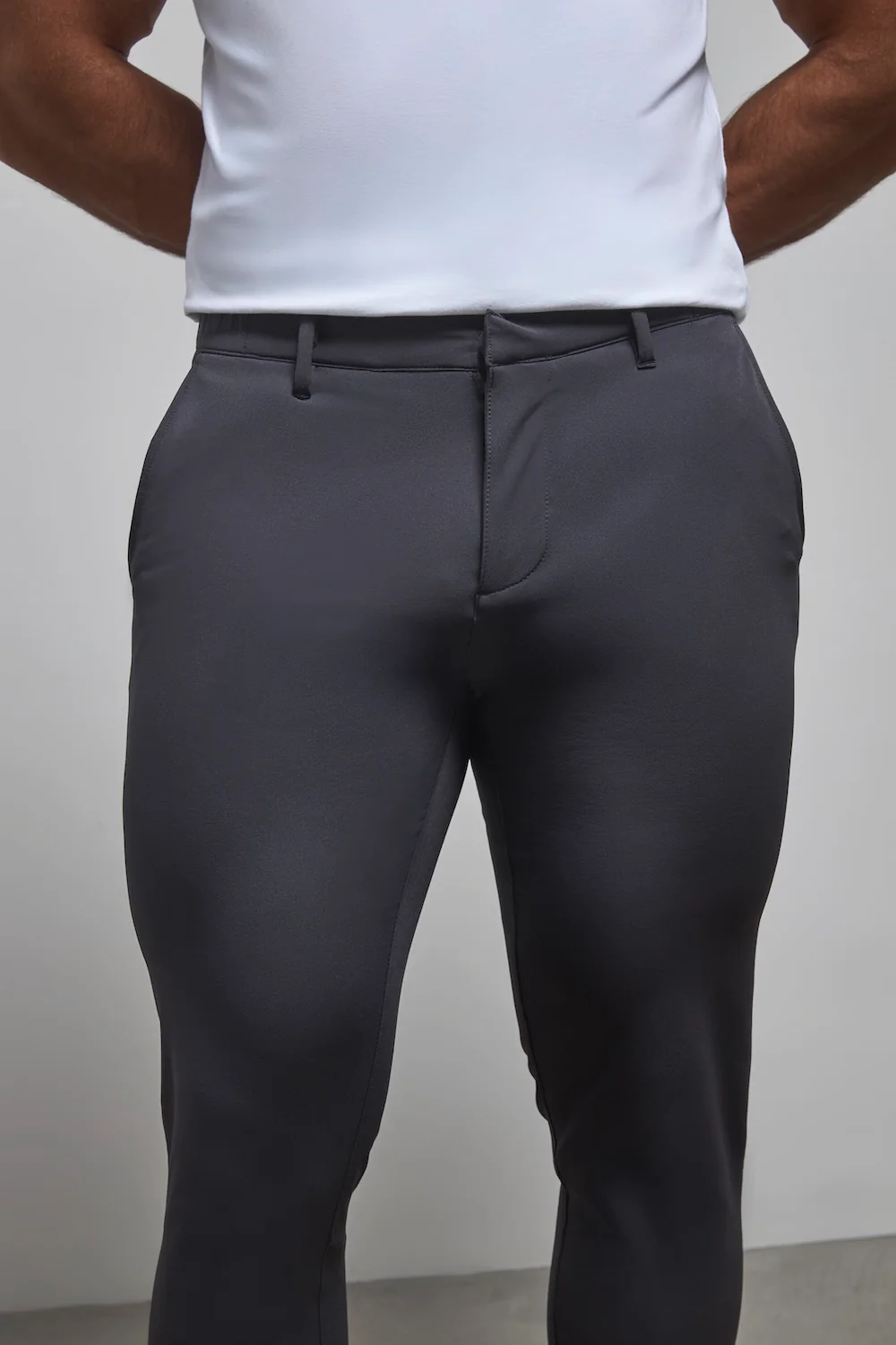 Everyday Tech Trousers in Graphite - Image 3