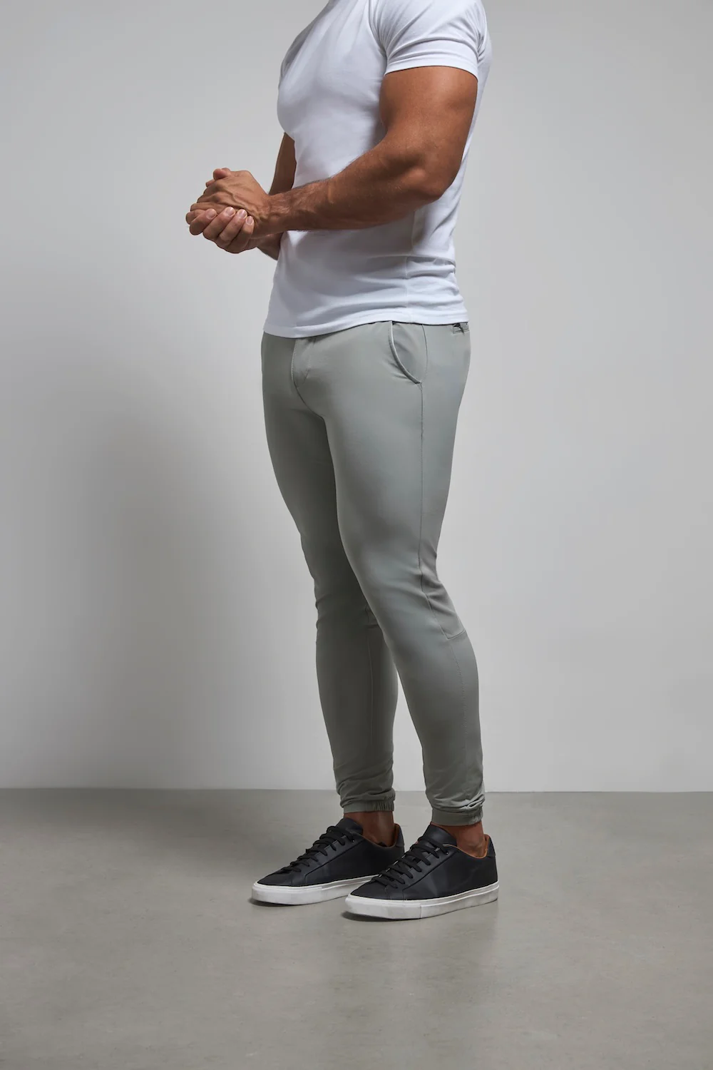 Everyday Tech Trousers in Soft Grey - Image 8