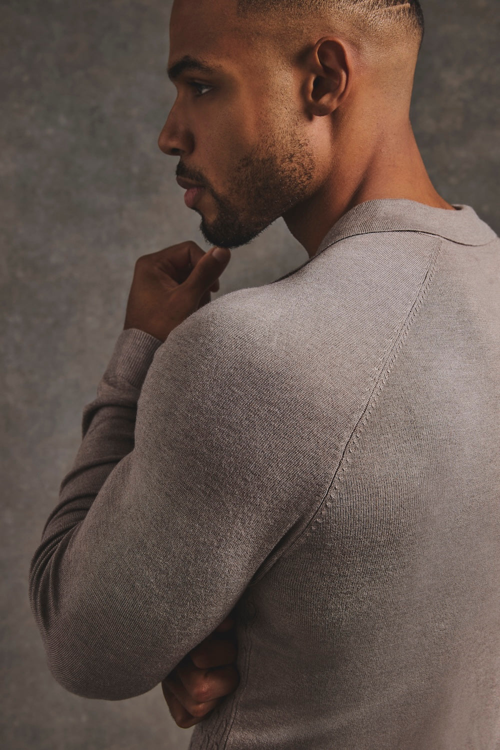 Fine Cable Knitted Polo Shirt in Neutral Marl - Image 4