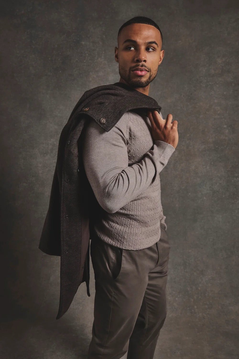 Fine Cable Knitted Polo Shirt in Neutral Marl - Image 5