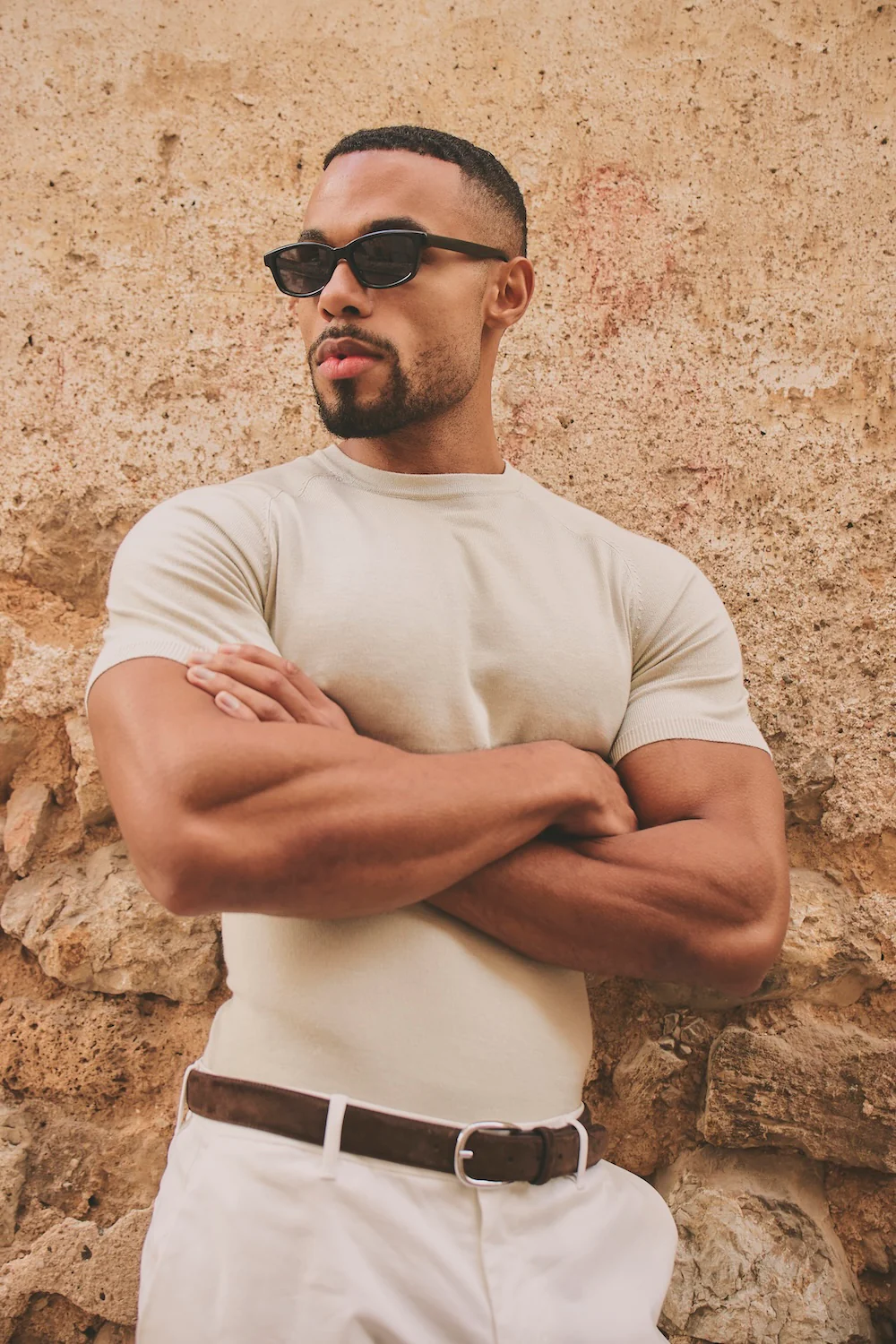 Fine Gauge Knitted T-Shirt in Linen - Image 5