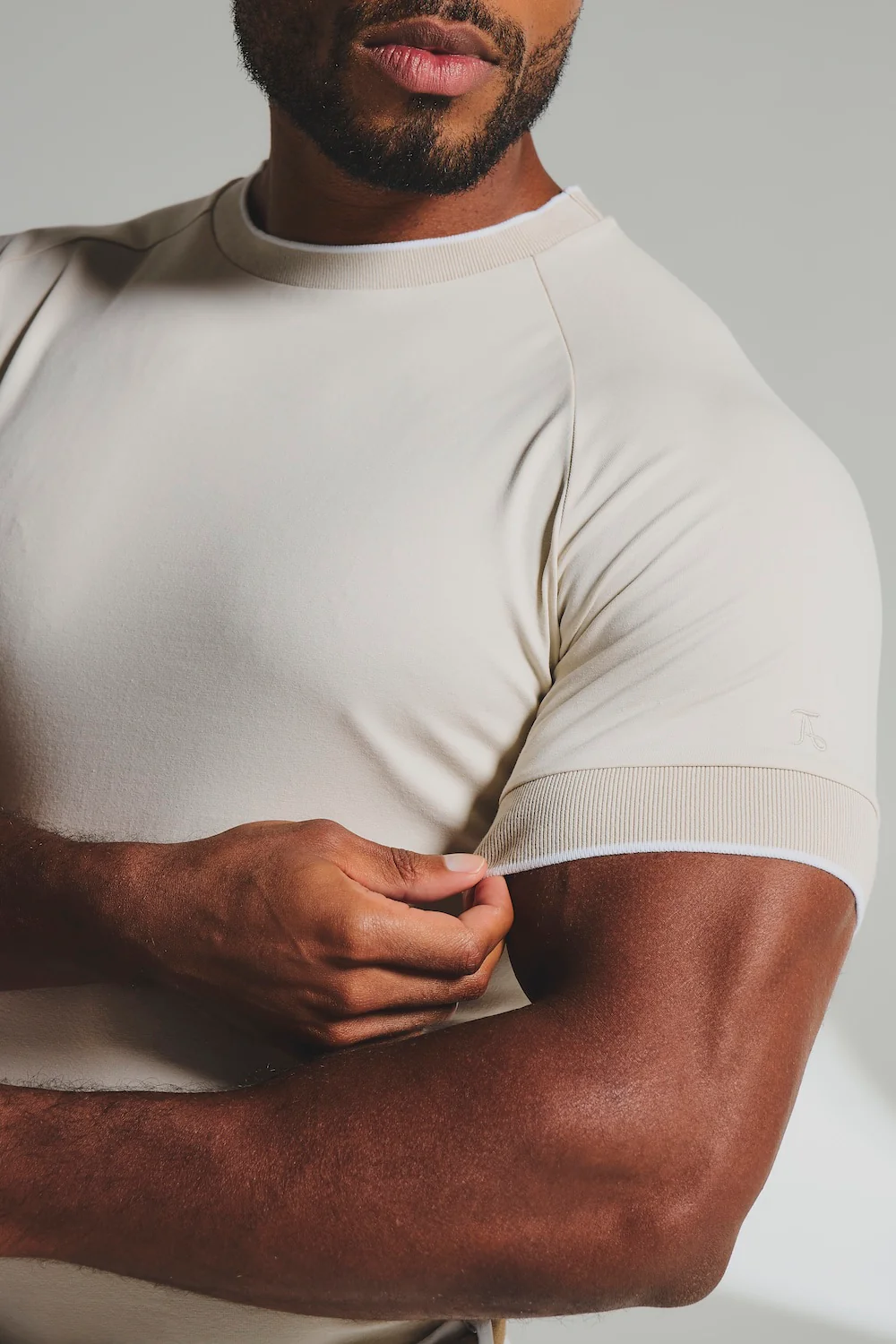 Fine Tipped T-Shirt in Alabaster and White - Image 4