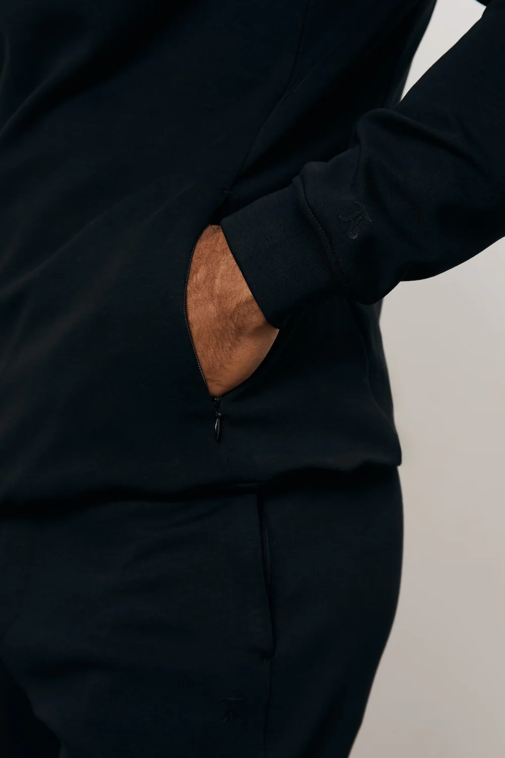 Interlock Hoodie Sweat in Black - Image 6