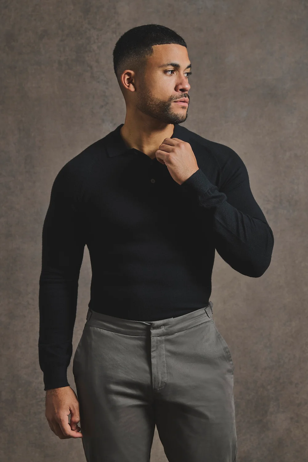Knitted Polo Shirt in Black - Image 4