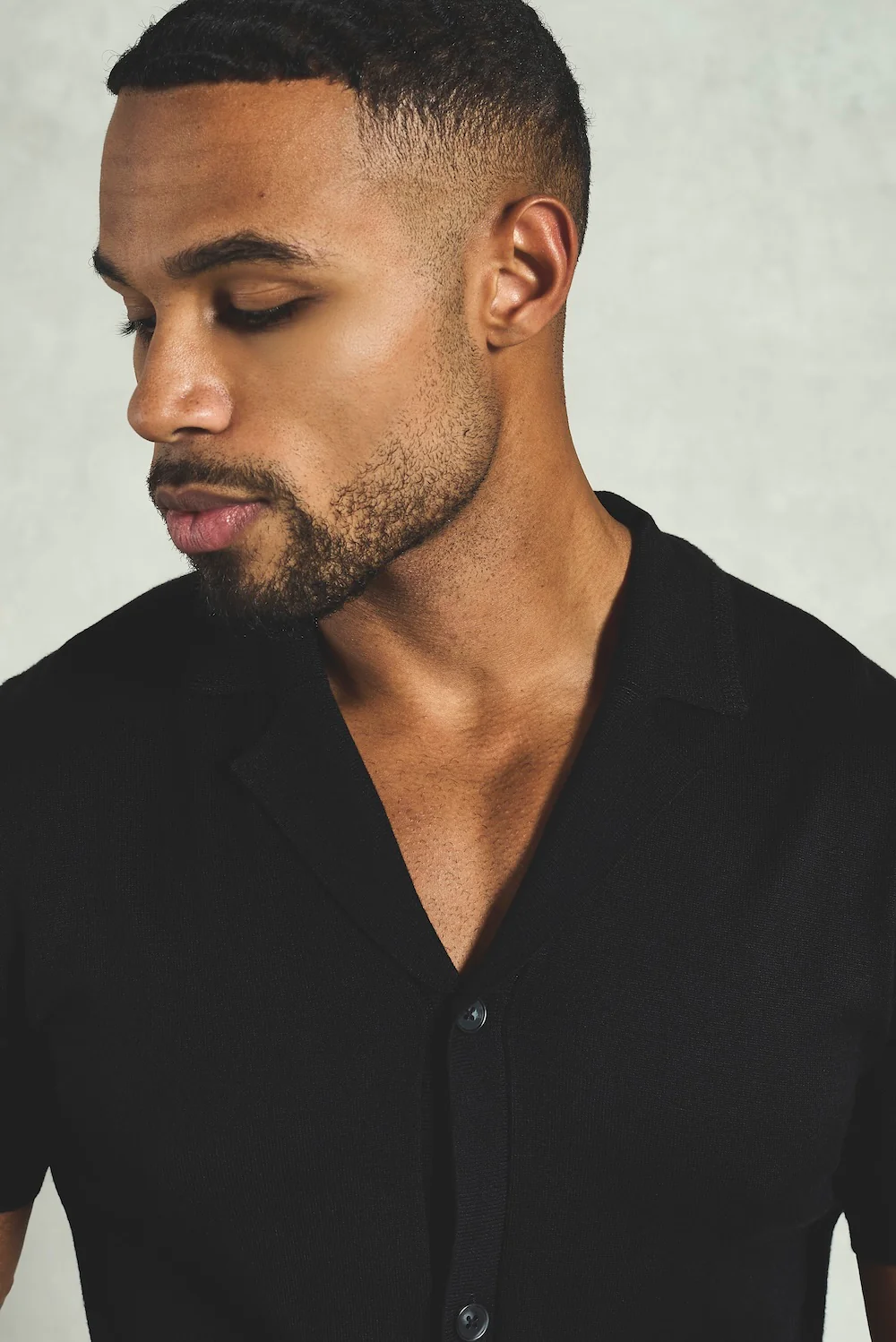 Knitted Shirt in Black - Image 4