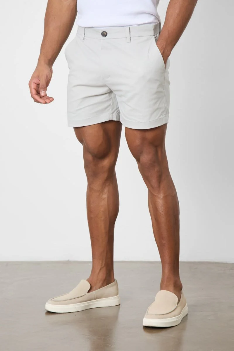 Muscle Fit Stretch Chino Shorts - Shorter Length in Silver Grey