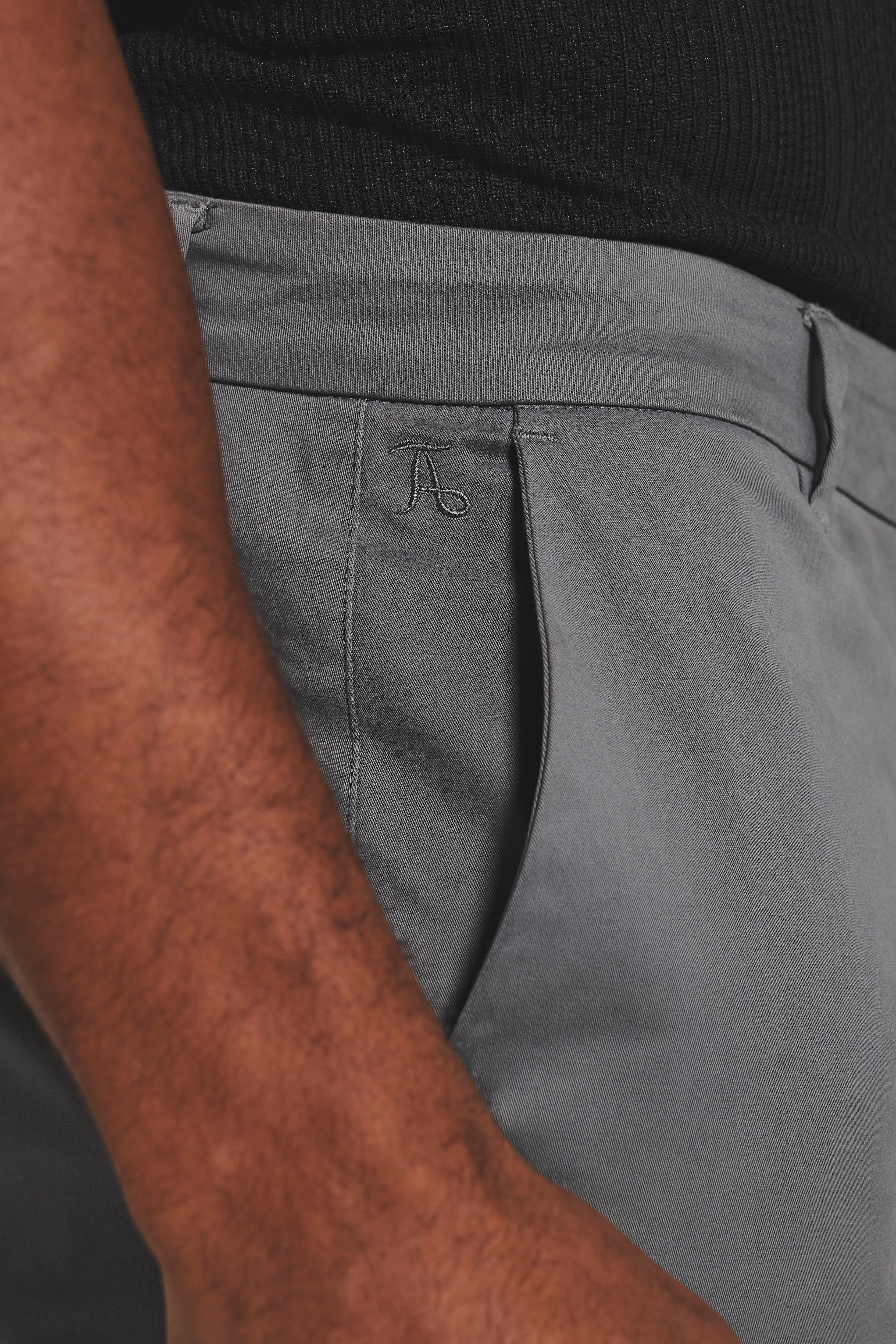Muscle Fit Cotton Stretch Chino Trouser in Dark Grey - Image 4