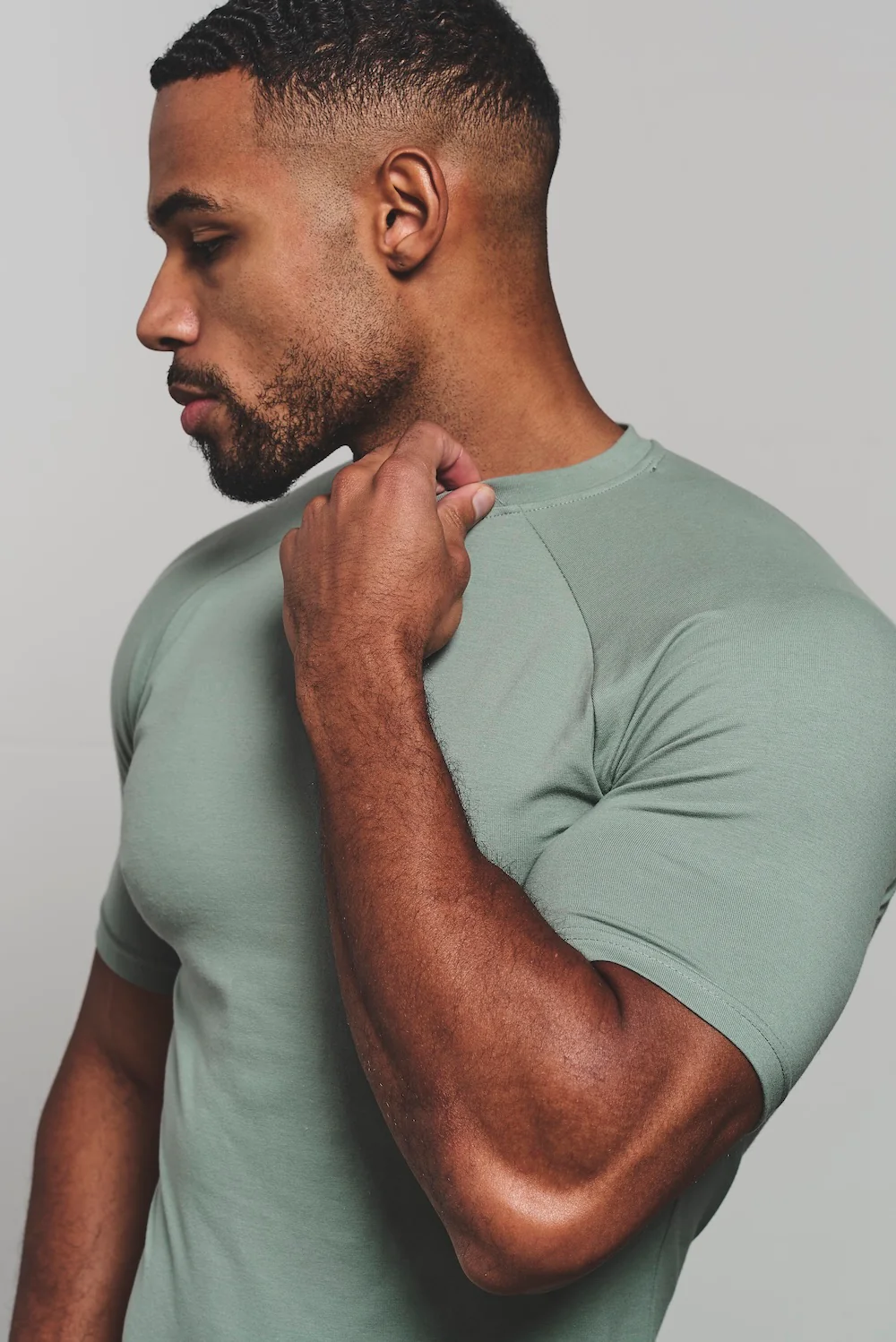 Muscle Fit T-Shirt in Sage - Image 4
