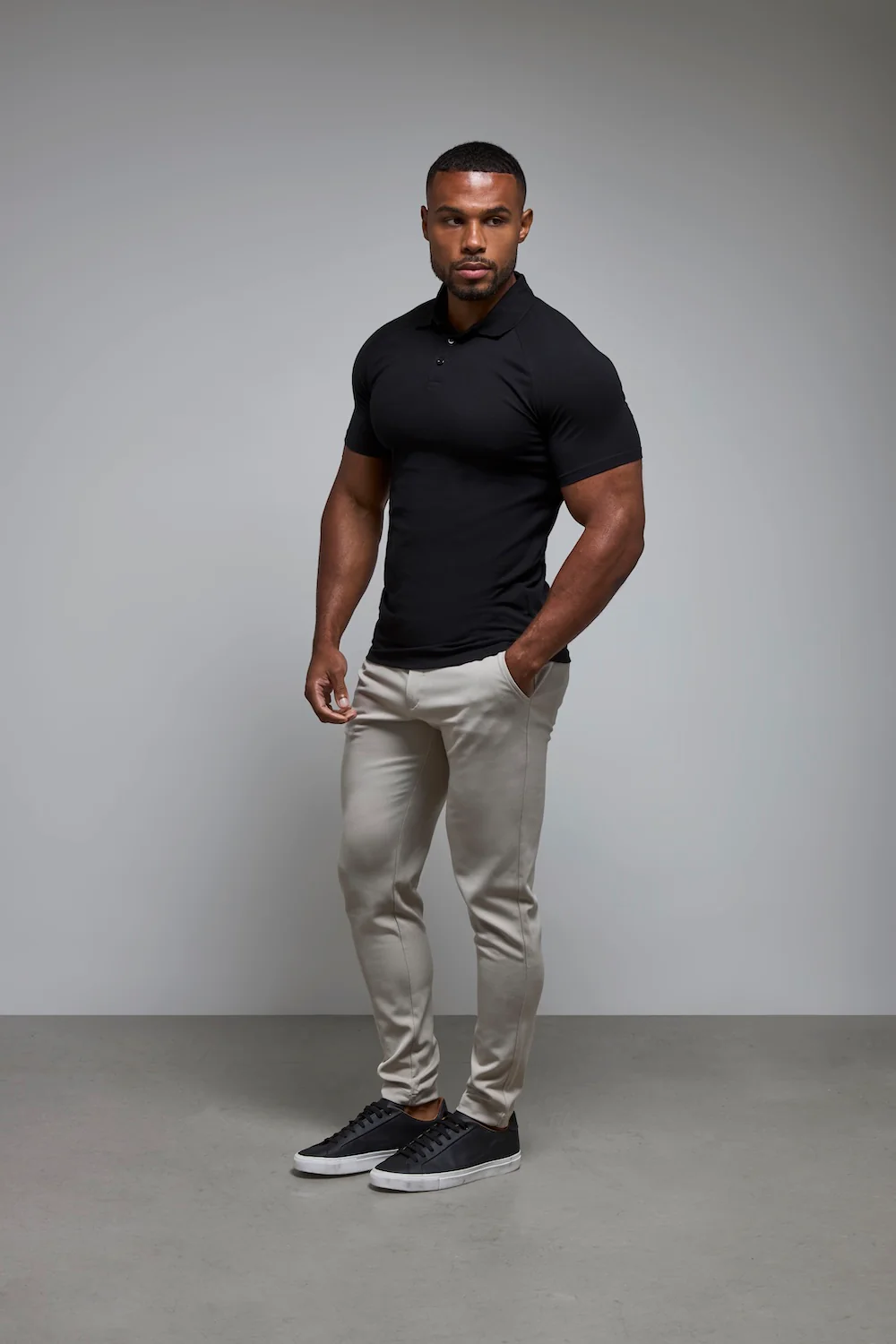 Muscle Fit Polo Shirt in Black - Image 3