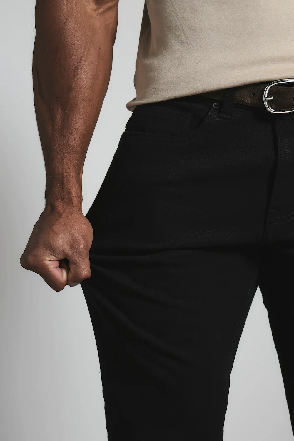 Muscle Fit Stretch Jeans in Black - Image 4