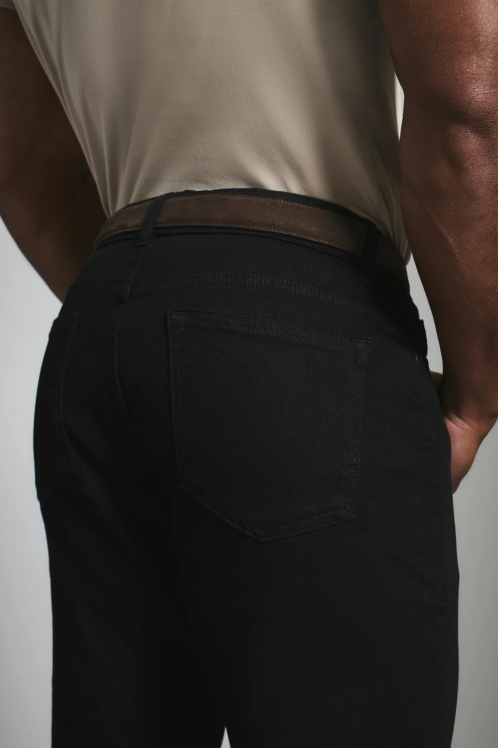 Muscle Fit Stretch Jeans in Black - Image 8