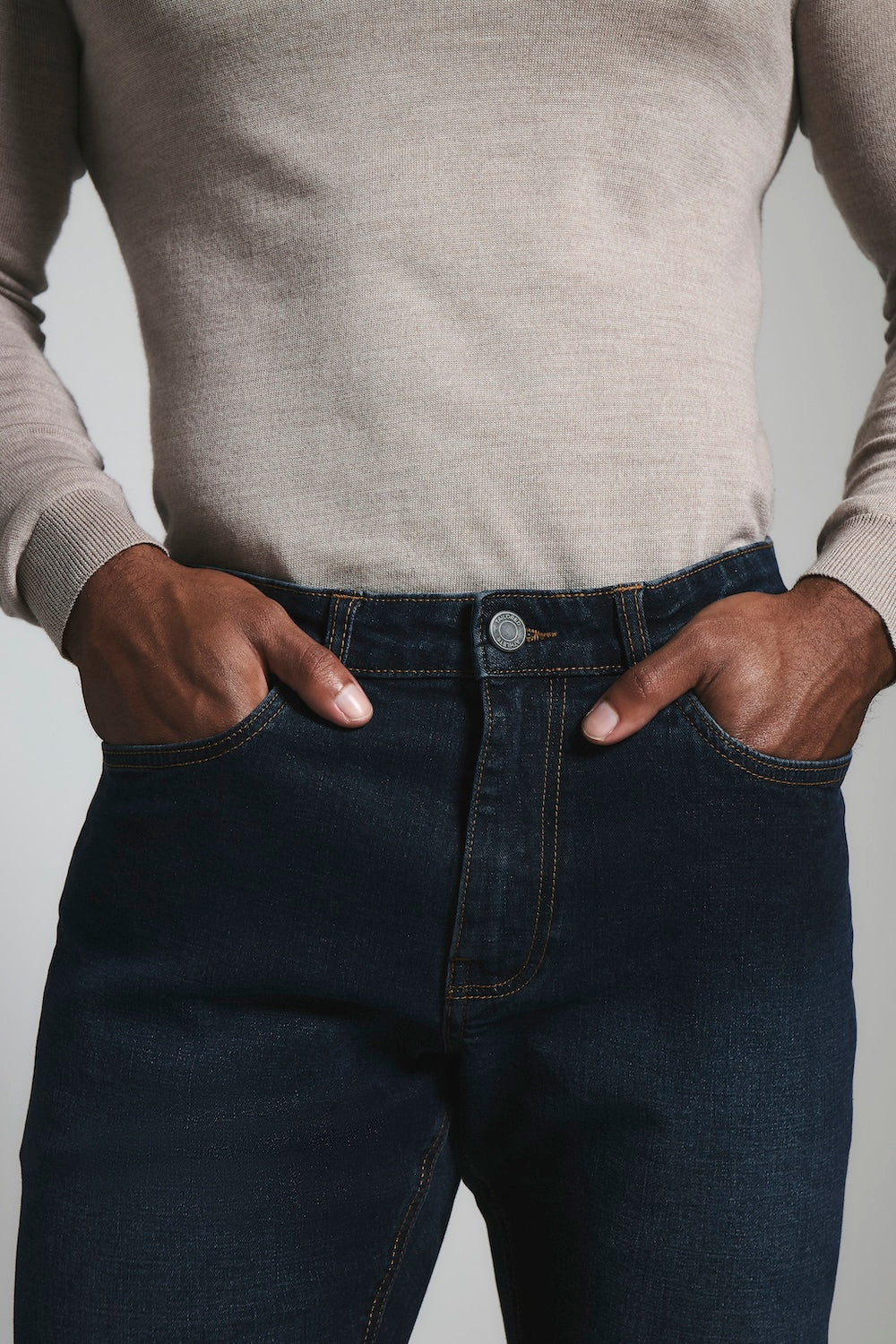 Muscle Fit Stretch Jeans in Dark Blue - Image 4