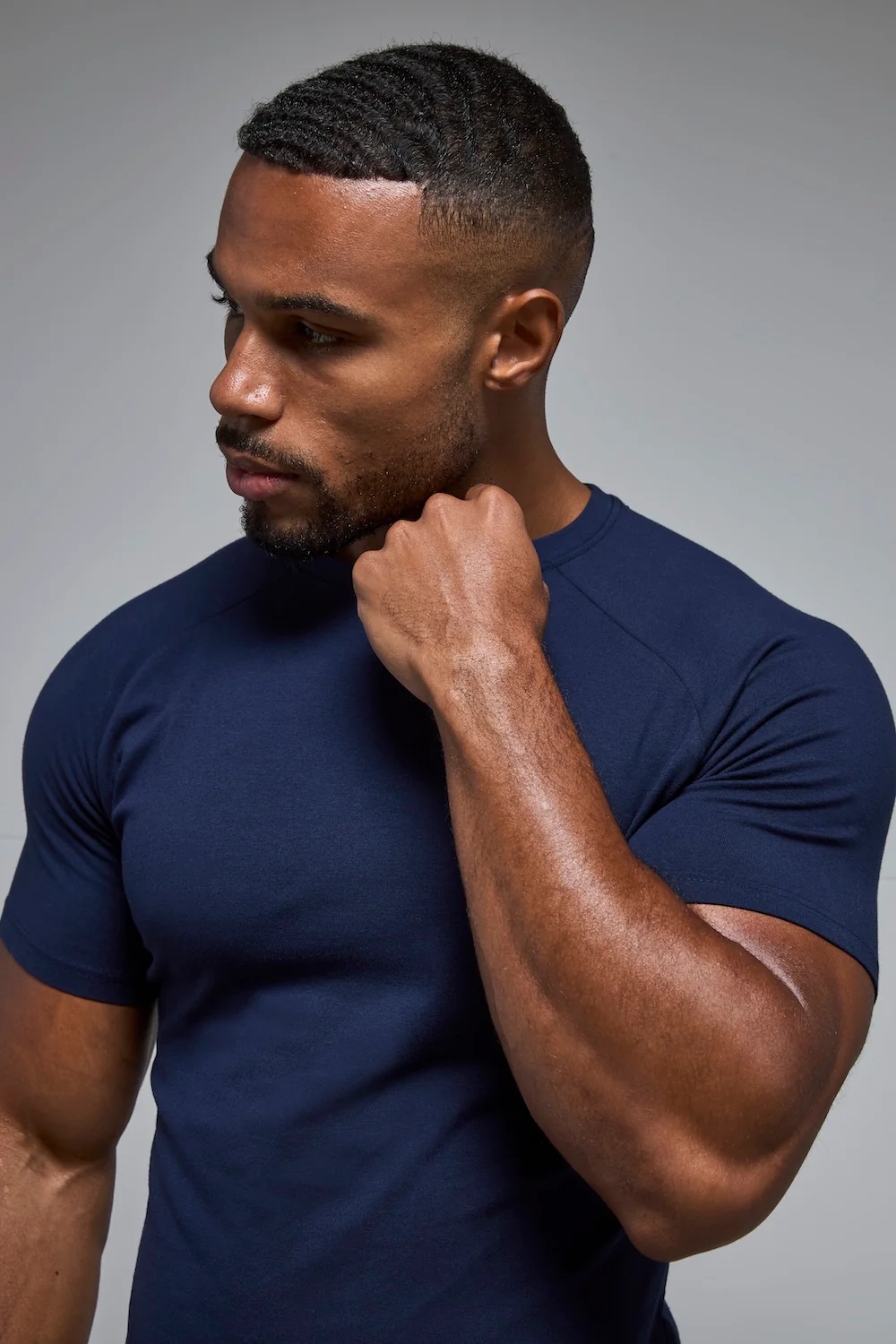 Muscle Fit T-Shirt in True Navy - Image 3