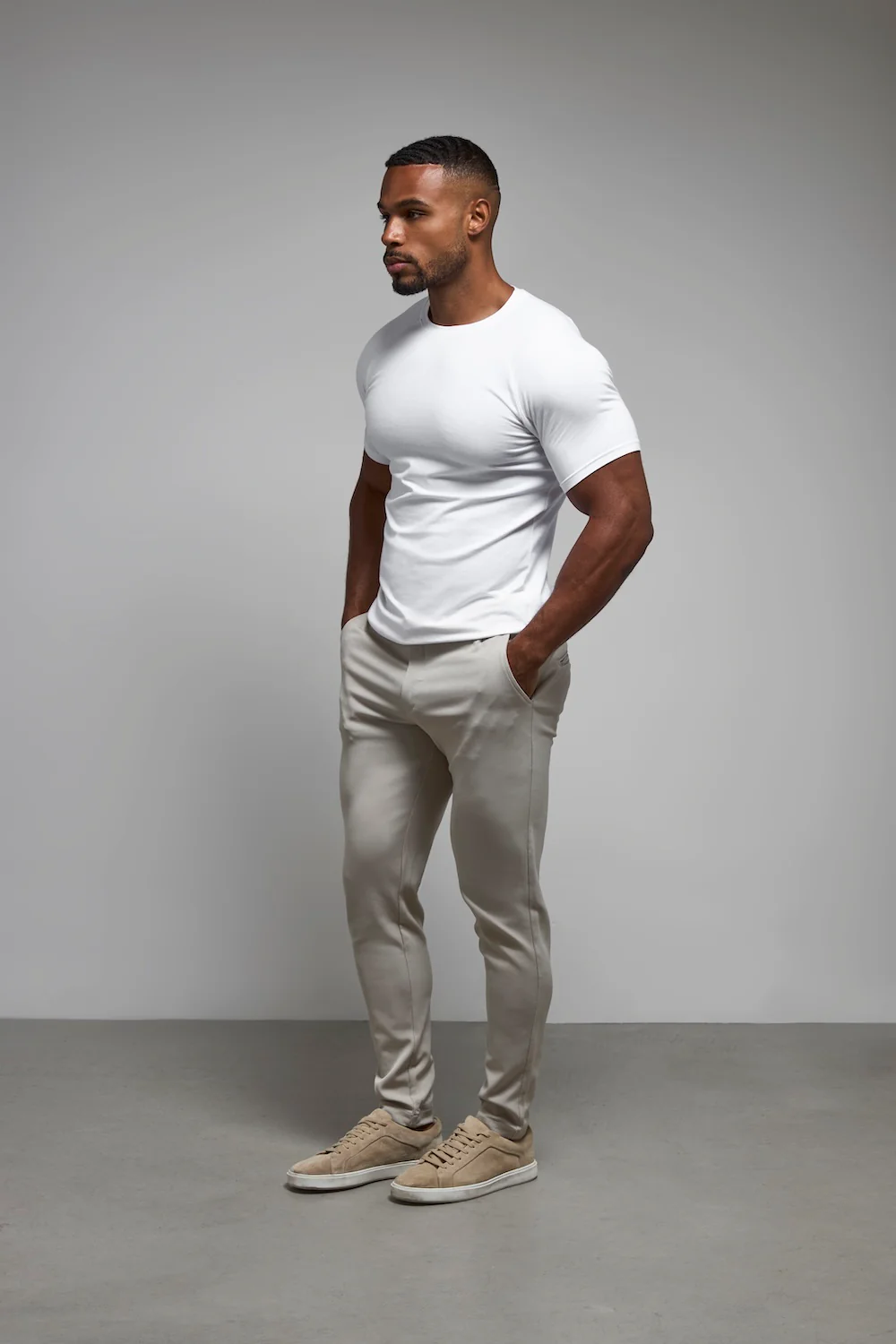 Muscle Fit T-Shirt in White - Image 3