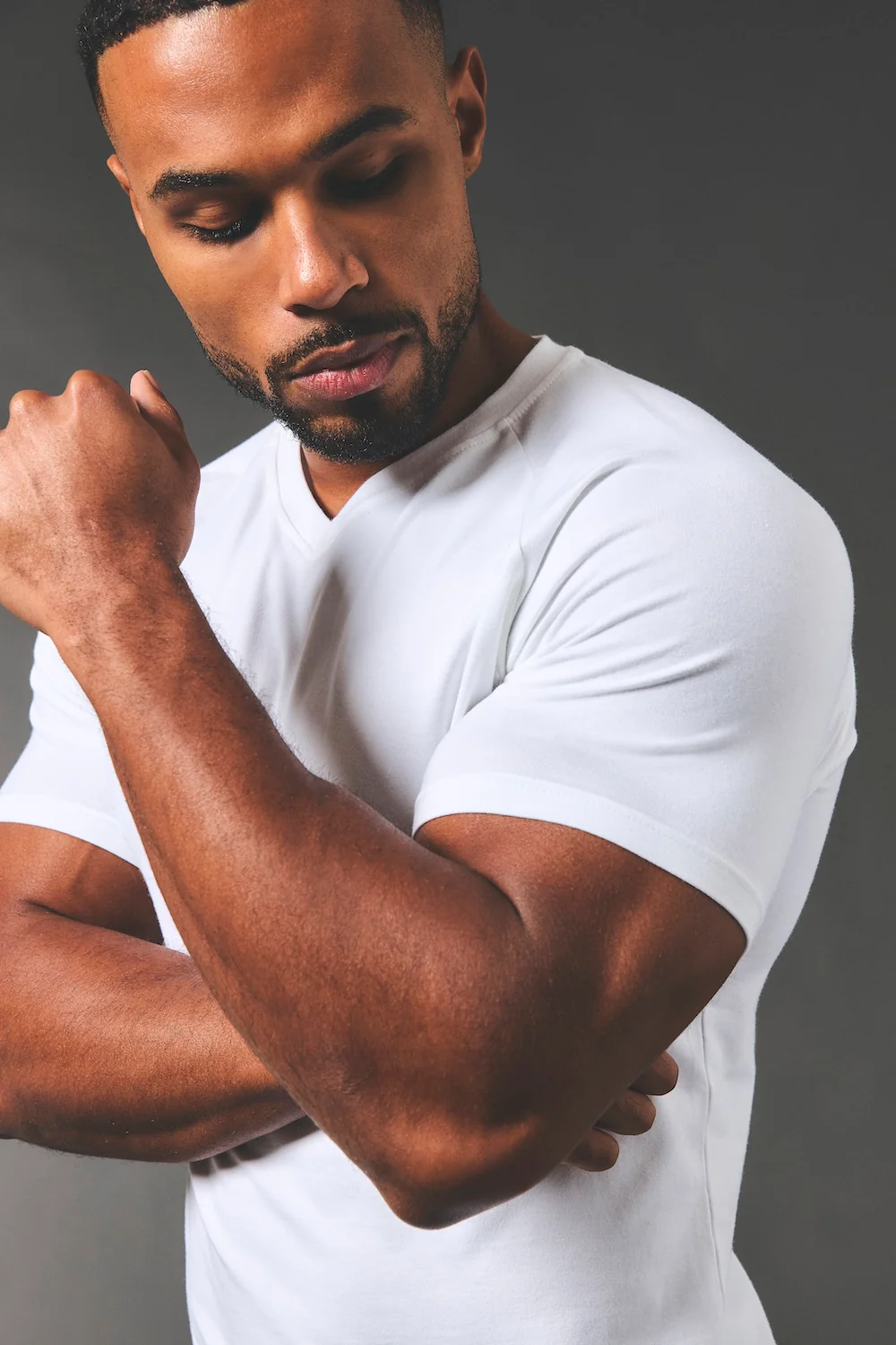Muscle Fit V-Neck in White - Image 3