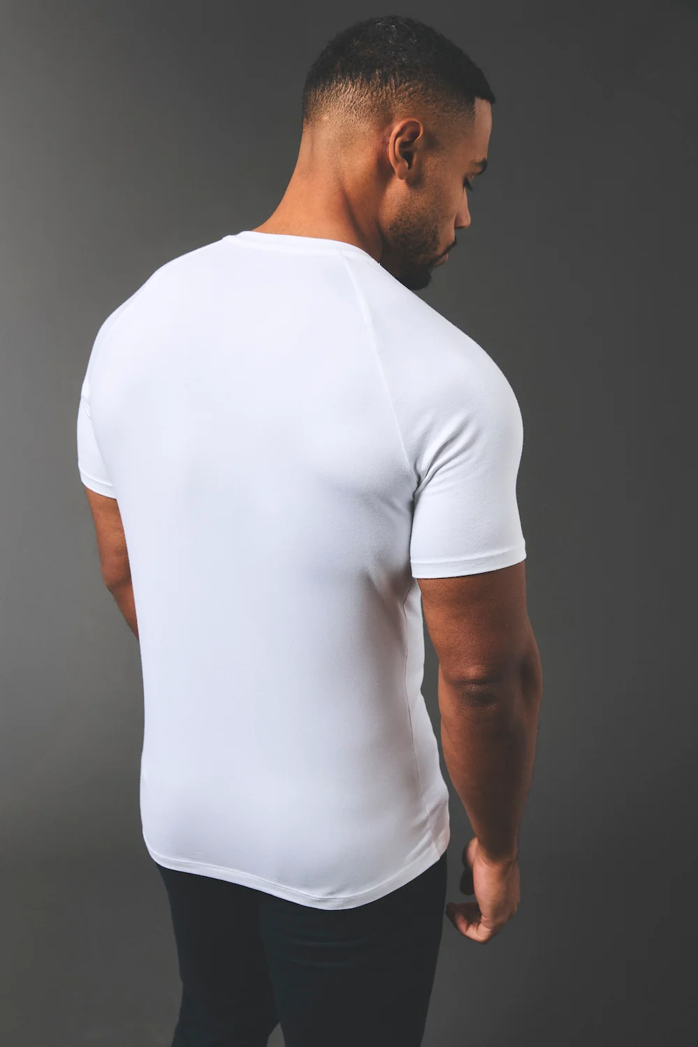 Muscle Fit V-Neck in White - Image 5