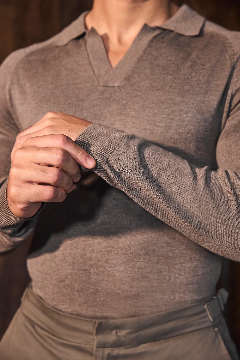 Open Collar Knitted Polo Shirt in Brown Marl - Image 5