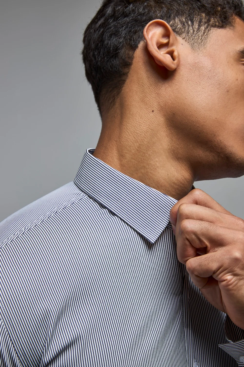 Performance Business Shirt in Navy/White Bengal Stripe - Image 5