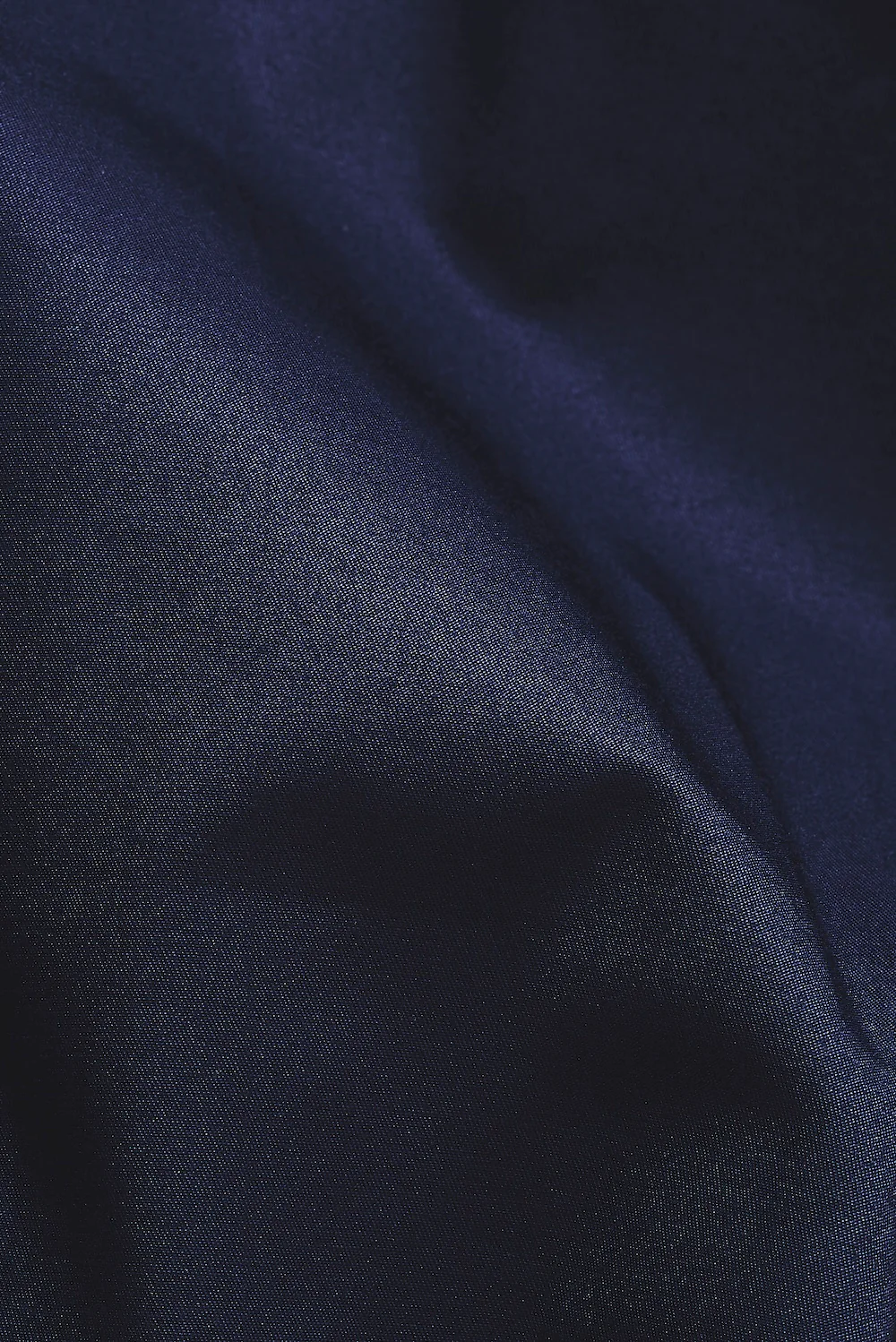 Muscle Fit Short Sleeve Signature Shirt in French Navy - Image 7