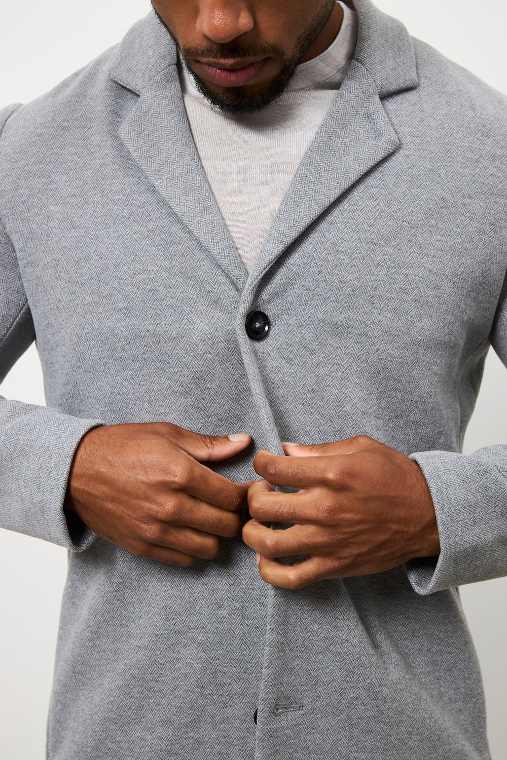 Single Breasted Herringbone Overcoat in Soft Grey - Image 4