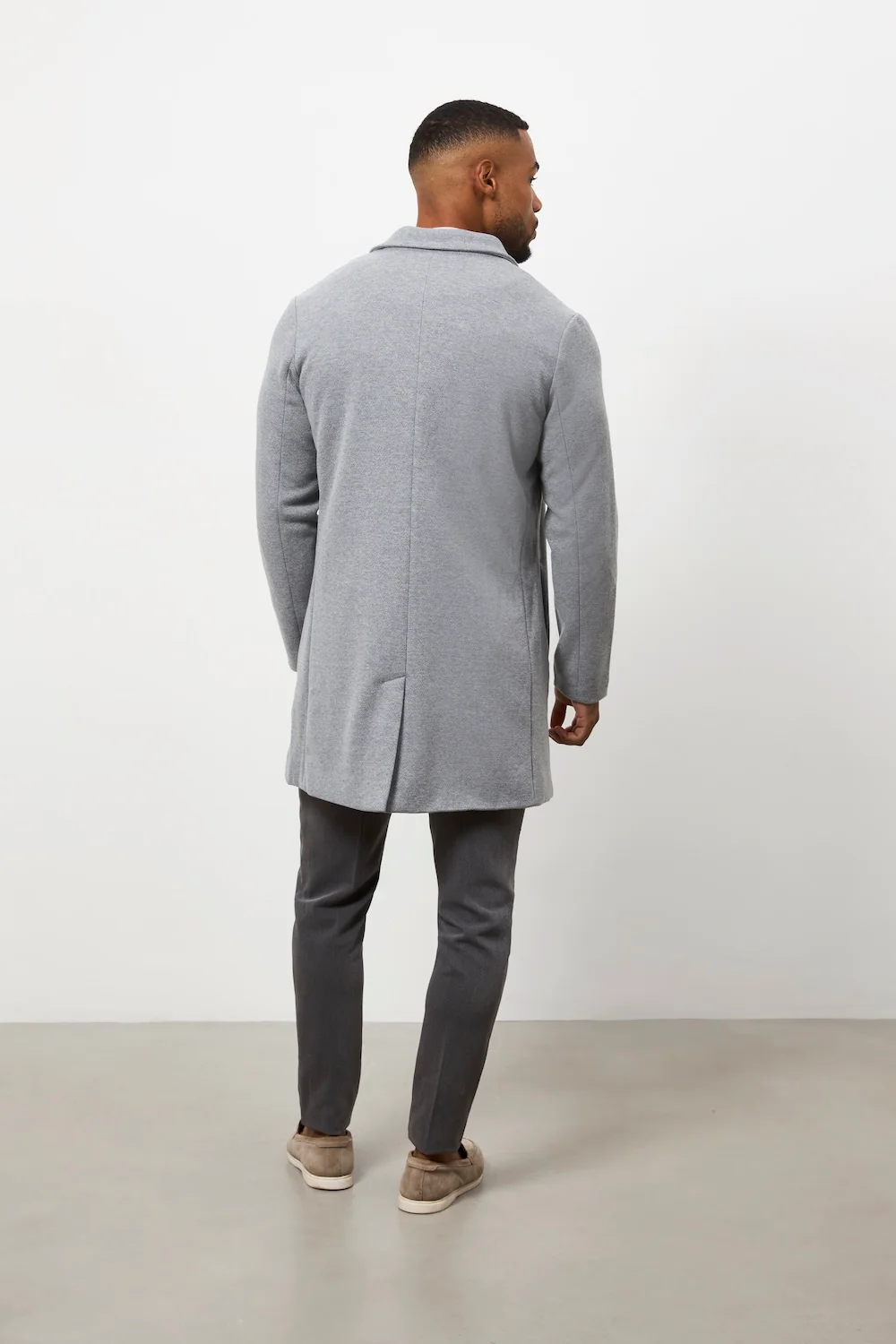 Single Breasted Herringbone Overcoat in Soft Grey - Image 7