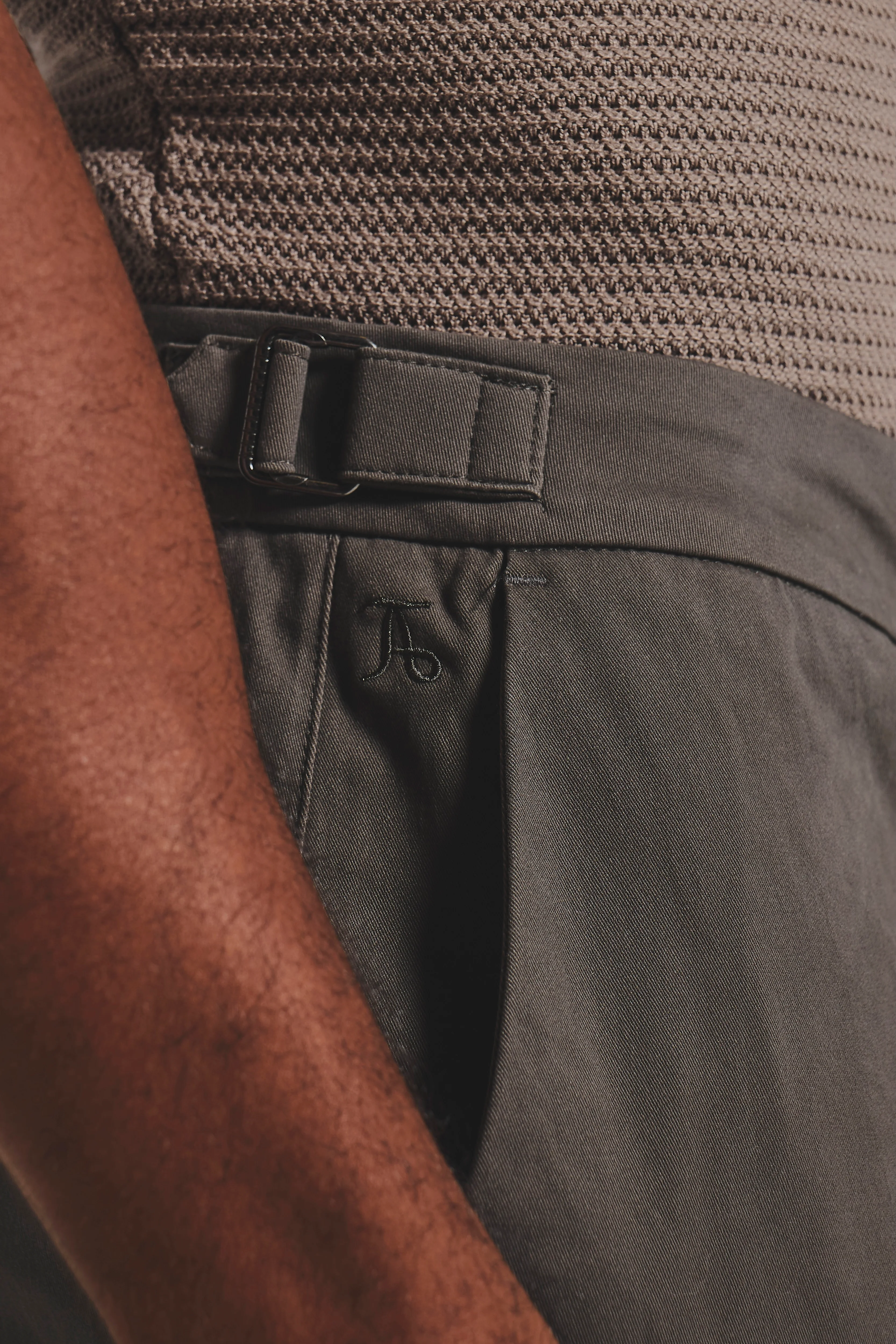 Smart Chino Side Adjuster Trousers in Mocha - Image 5