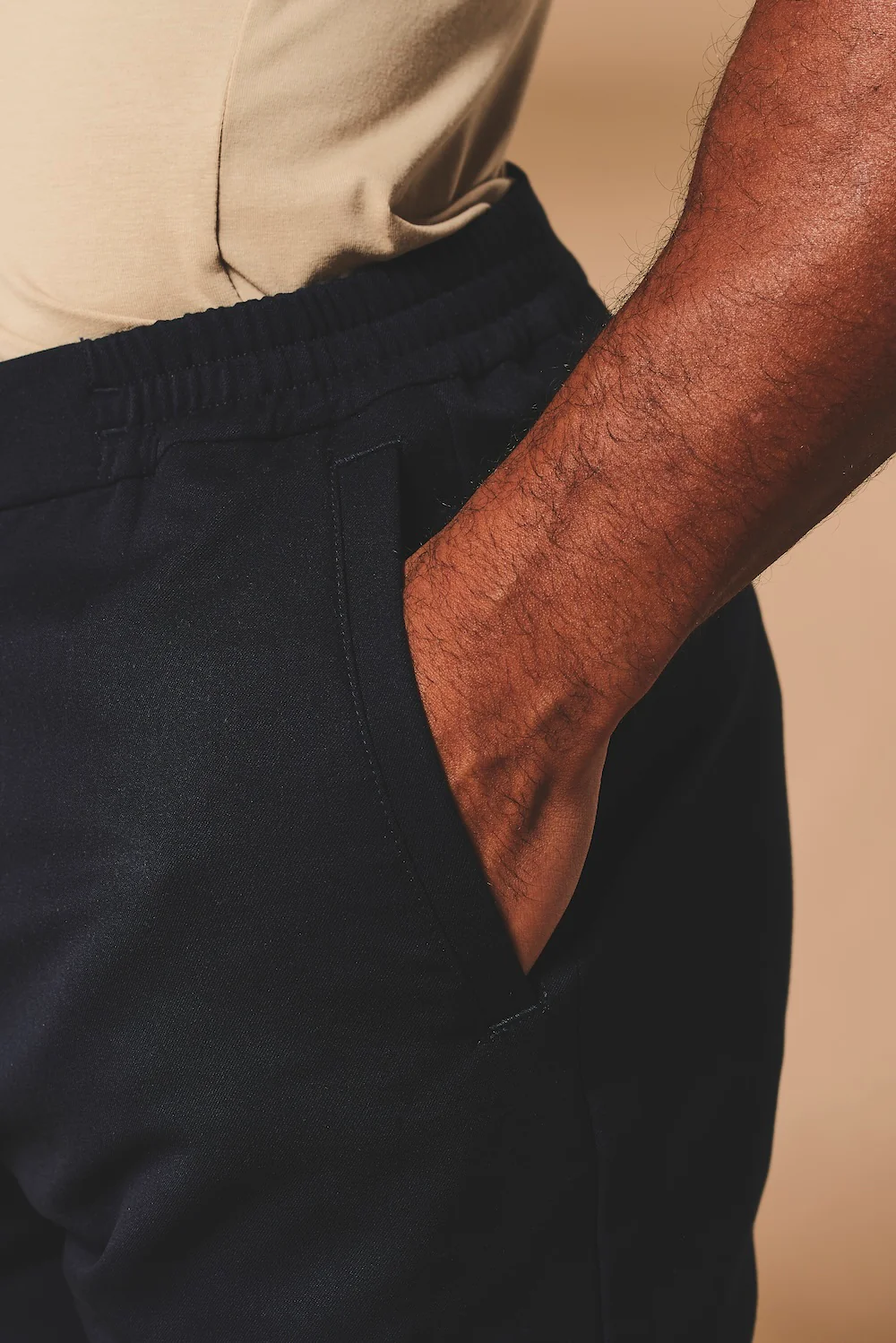 Smart Shorts in Navy - Image 4