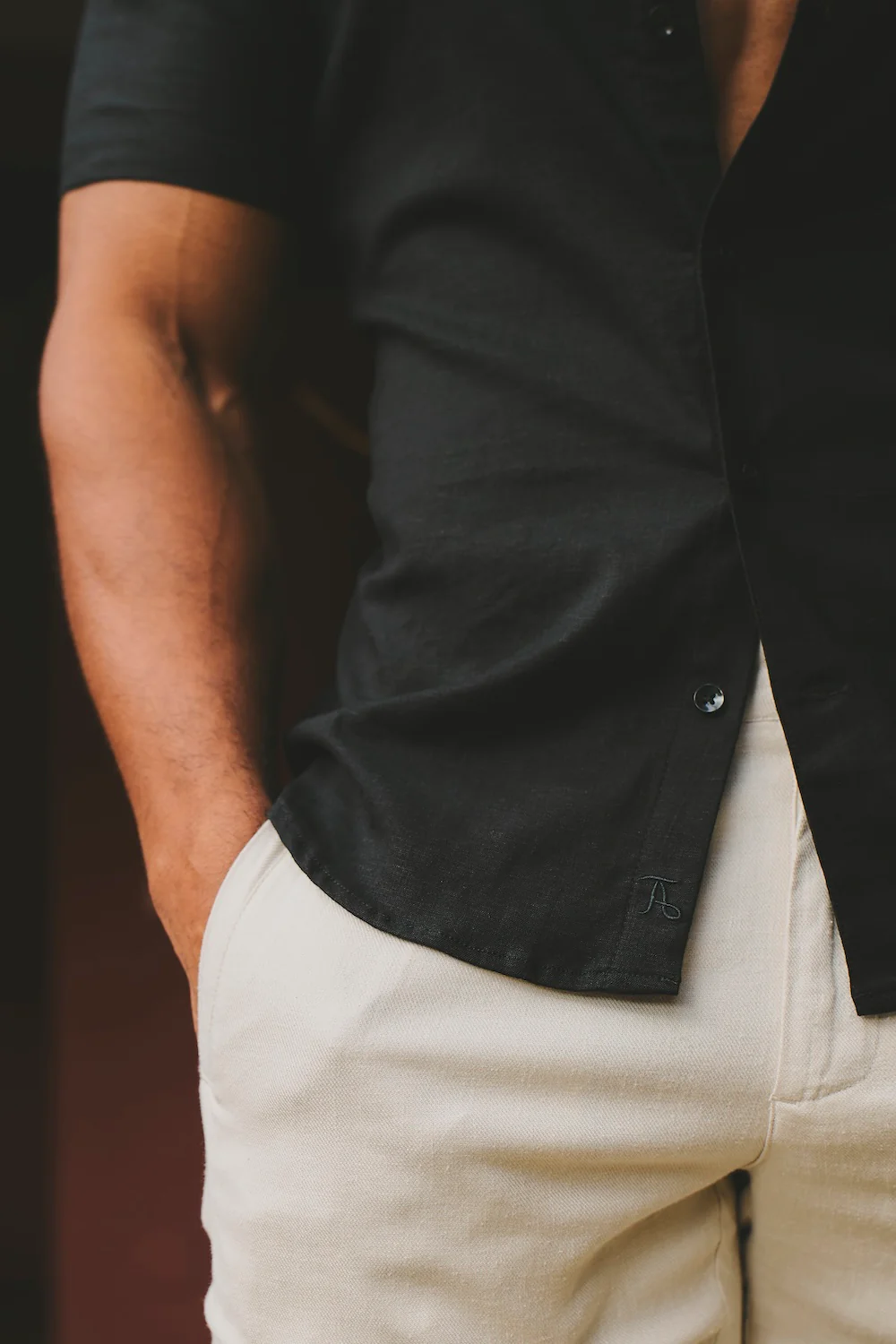 Stretch Linen Blend Button Through Shirt in Black - Image 5