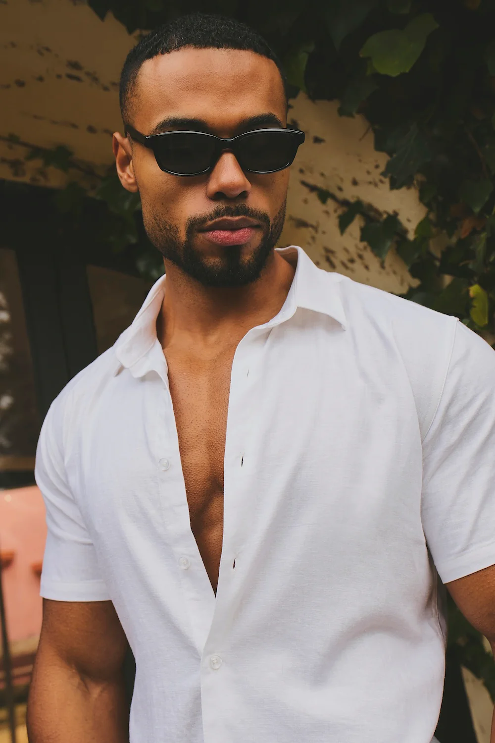 Stretch Linen Blend Button Through Shirt in White - Image 3