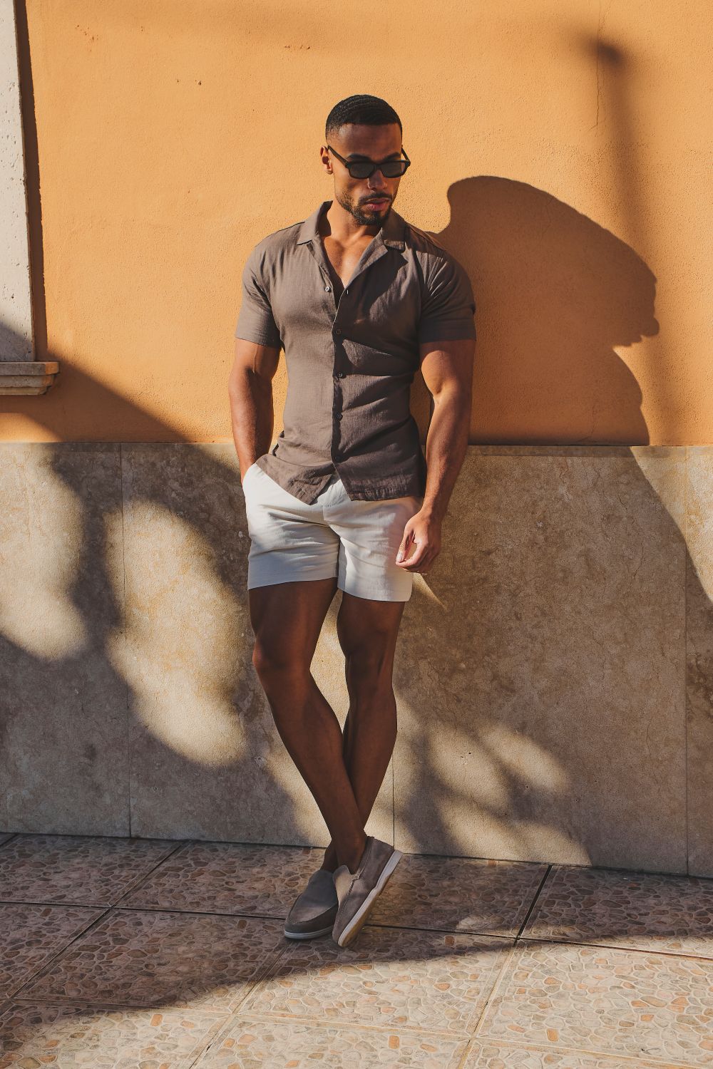 Stretch Linen Blend Cuban Collar Shirt in Chocolate - Image 5