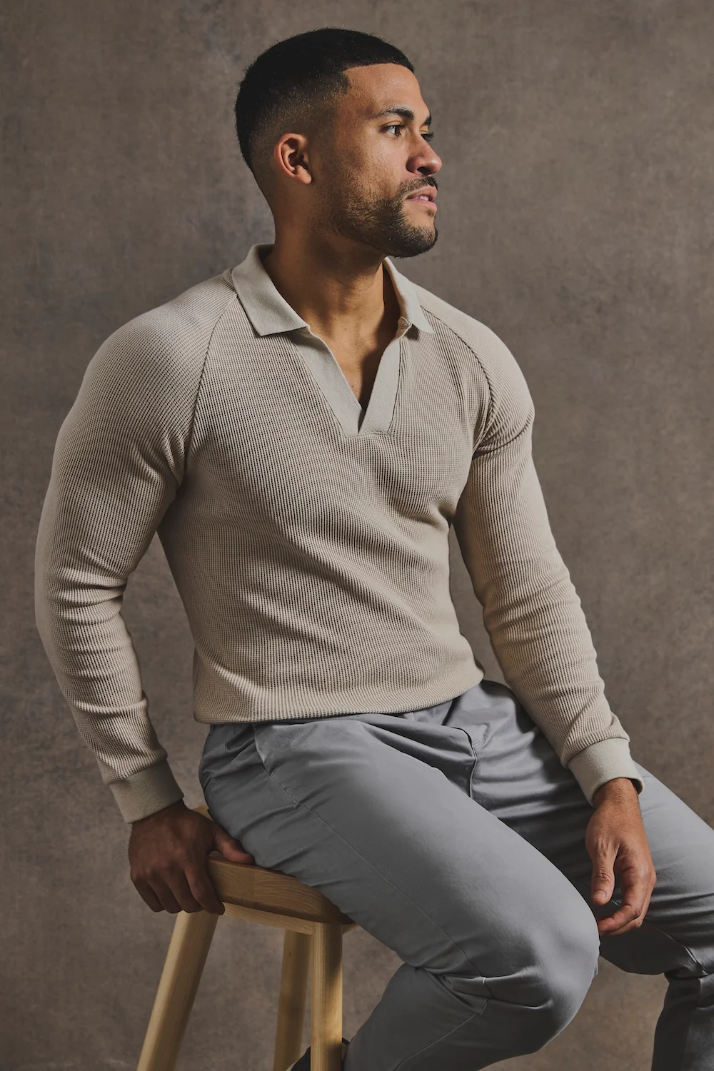 Textured Buttonless Polo Shirt in Stone - Image 3