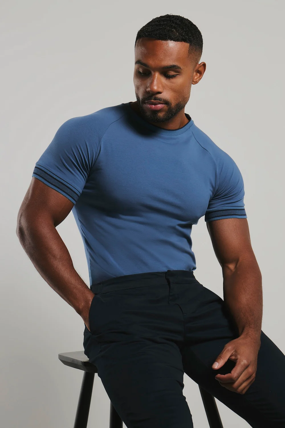 Tipped Fashion Fit T-Shirt in Airforce and Navy - Image 2