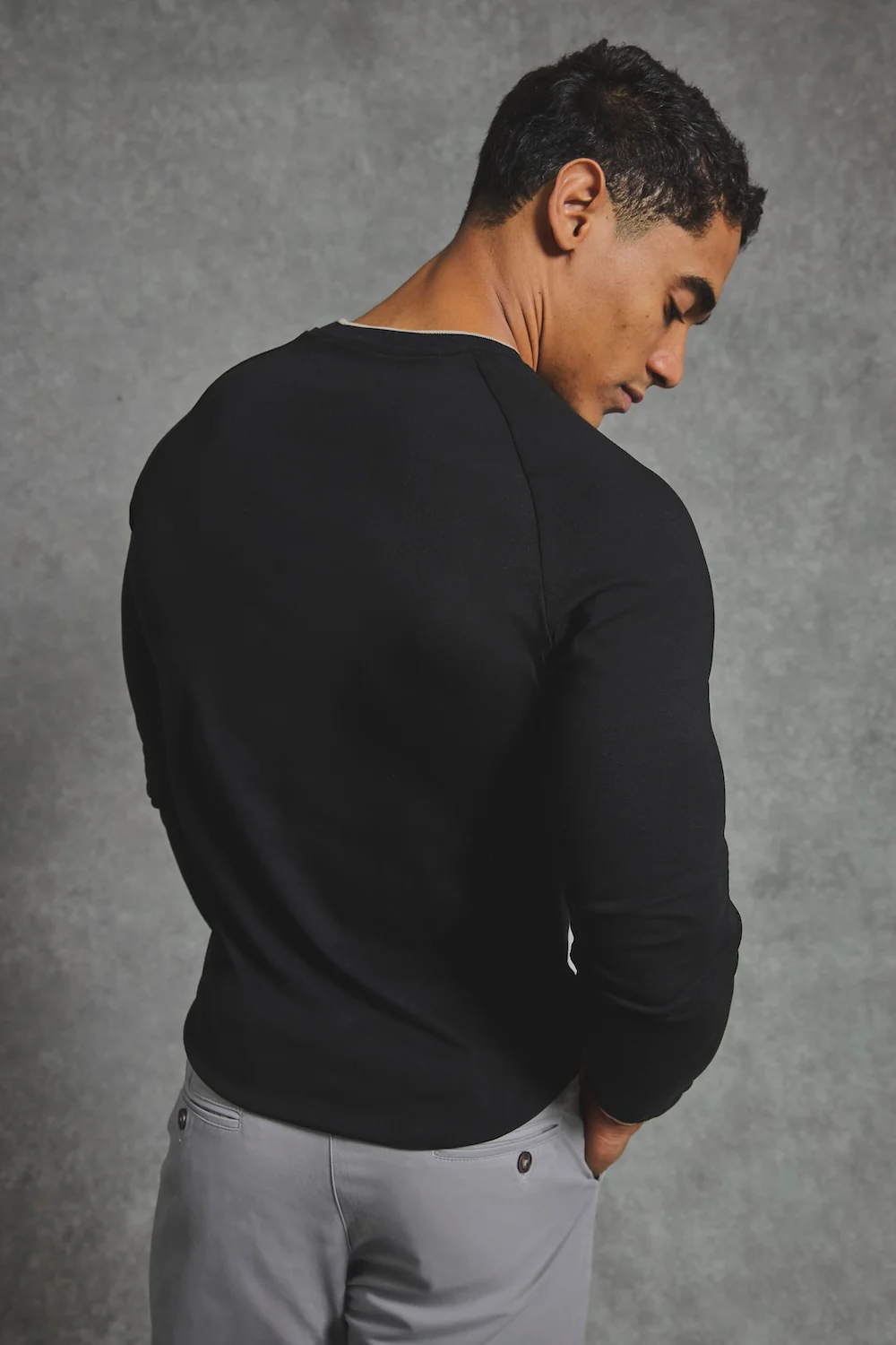 Tipped T-Shirt in Black - Image 6