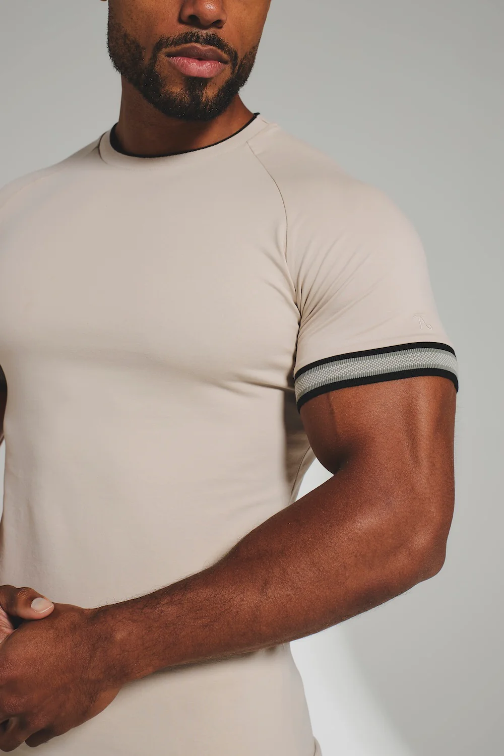 Tipped Fashion Fit T-Shirt in Stone and Mushroom - Image 4