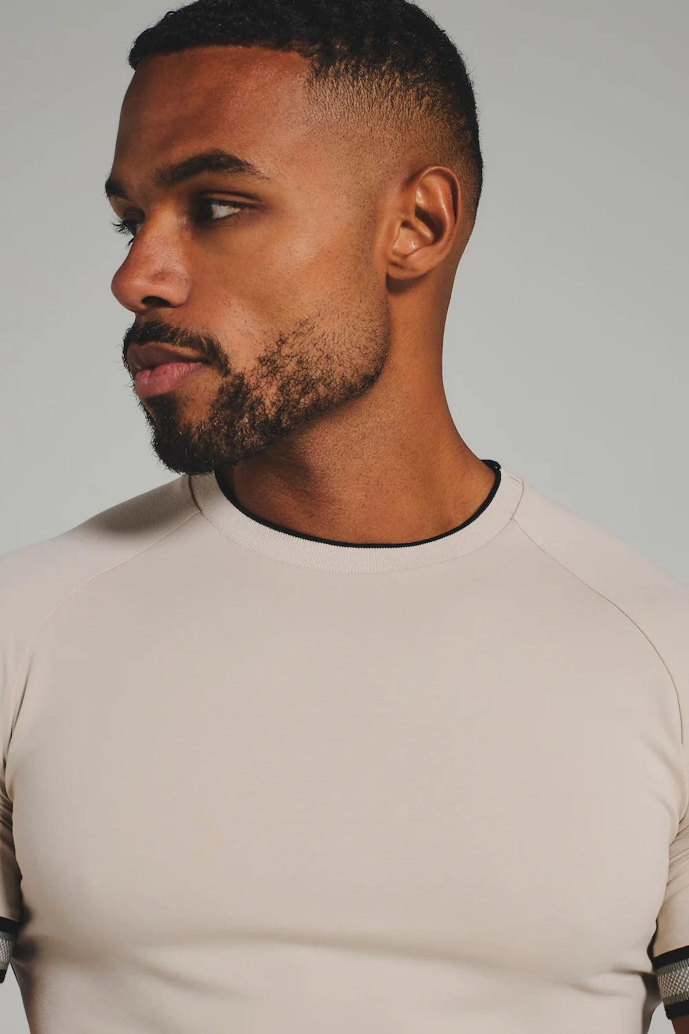 Tipped Fashion Fit T-Shirt in Stone and Mushroom - Image 5