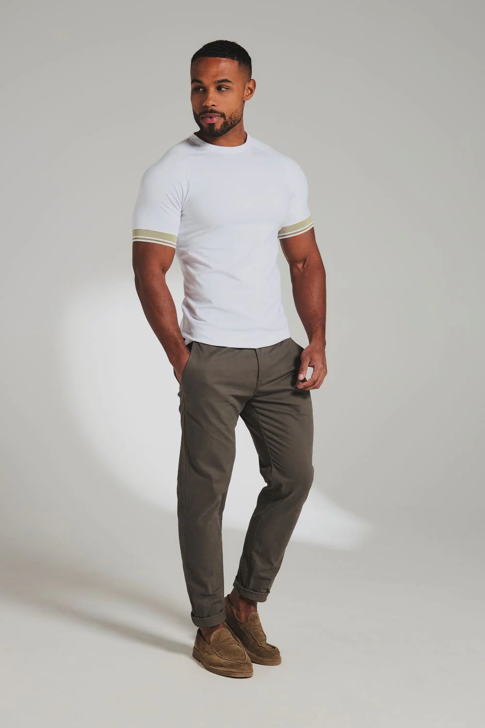 Tipped T-Shirt in White and Stone/White - Image 3