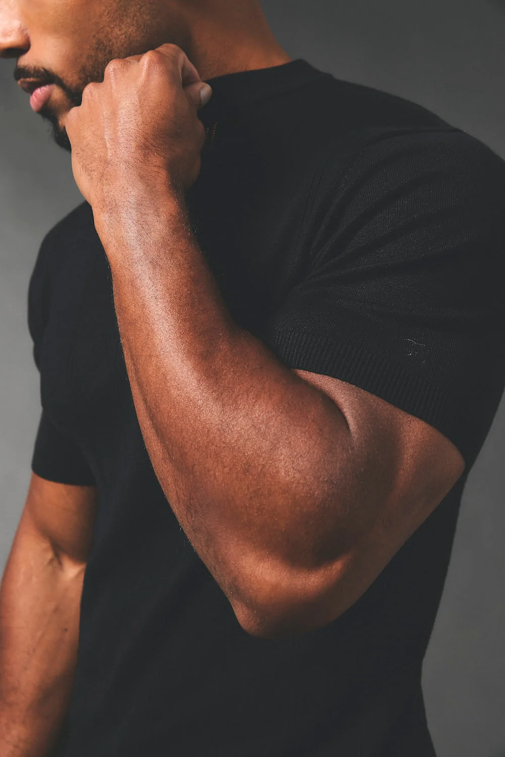Vertical Stripe Knitted T-Shirt in Black - Image 5